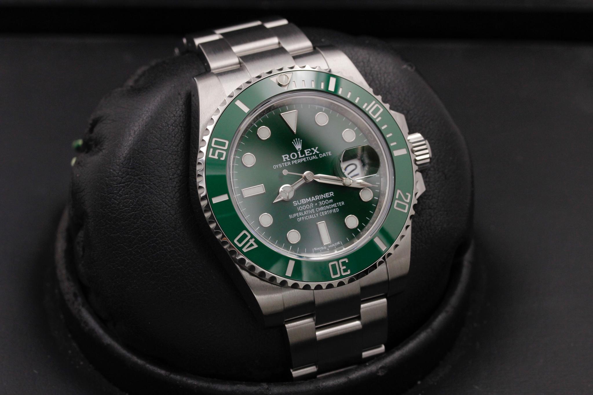 Watch Image 10