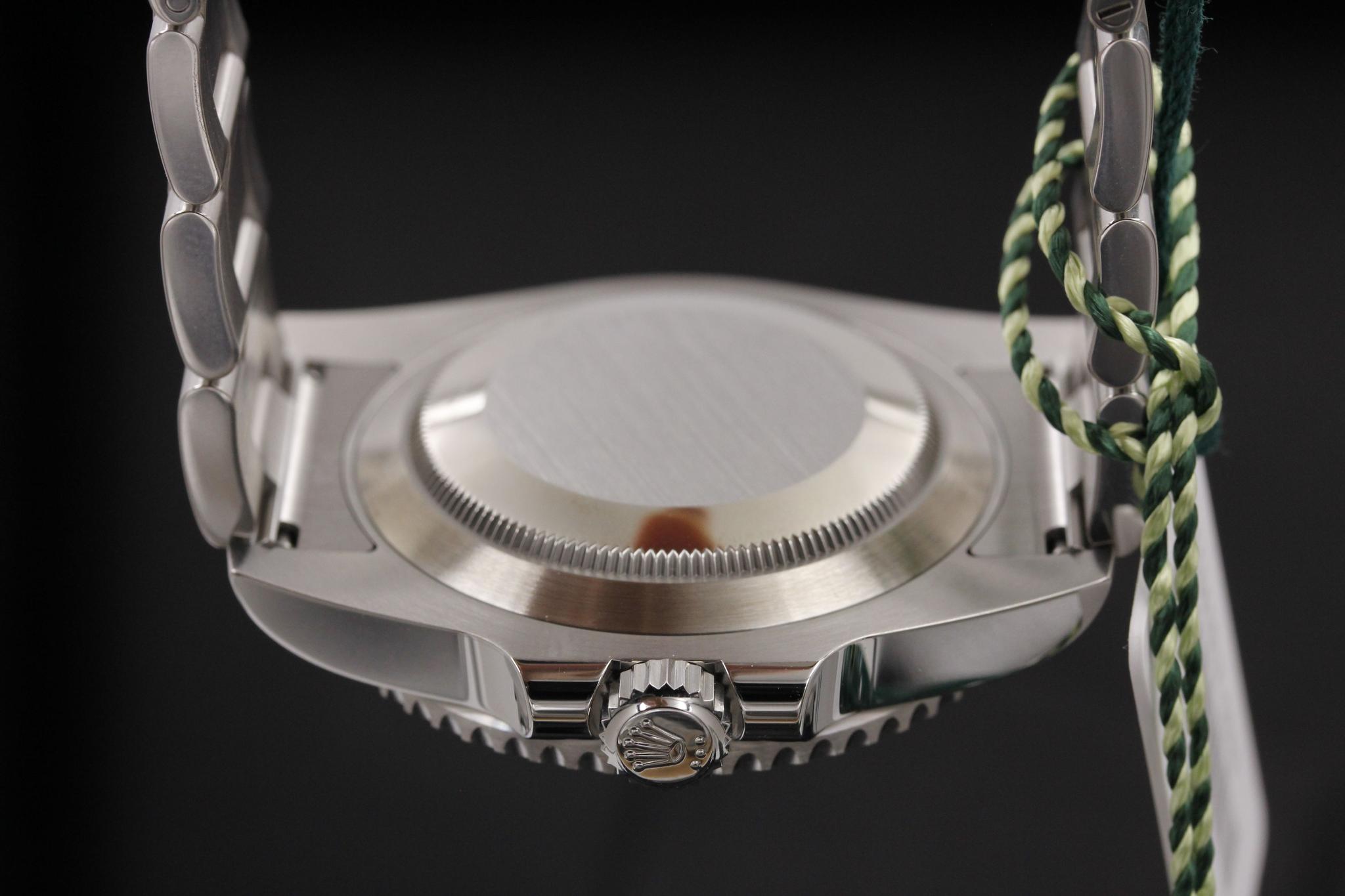 Watch Image 7