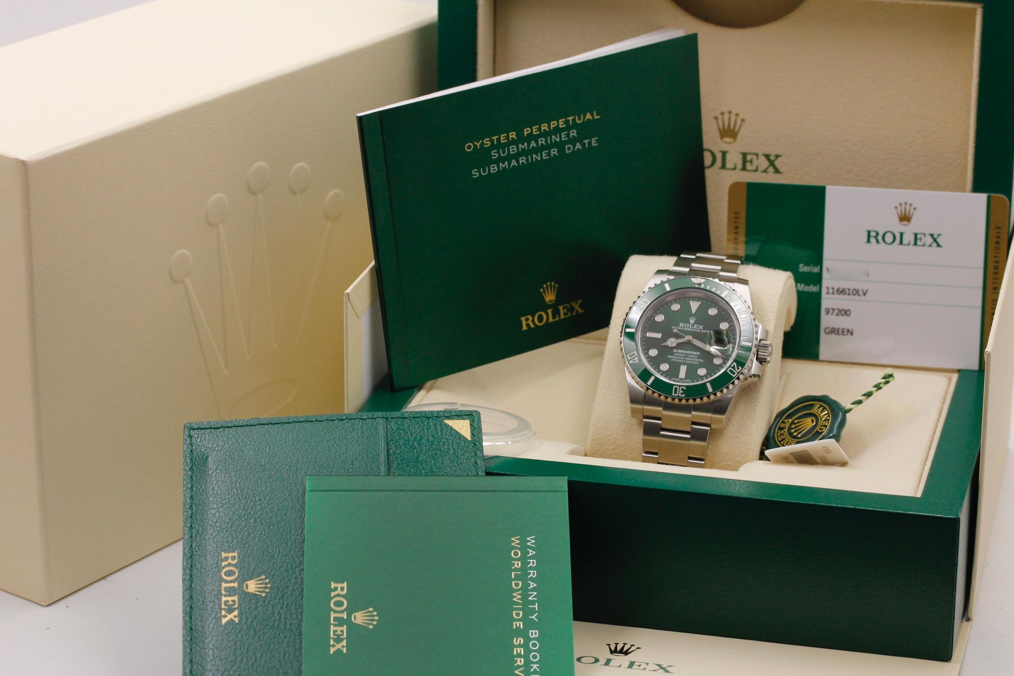 Watch Image 11