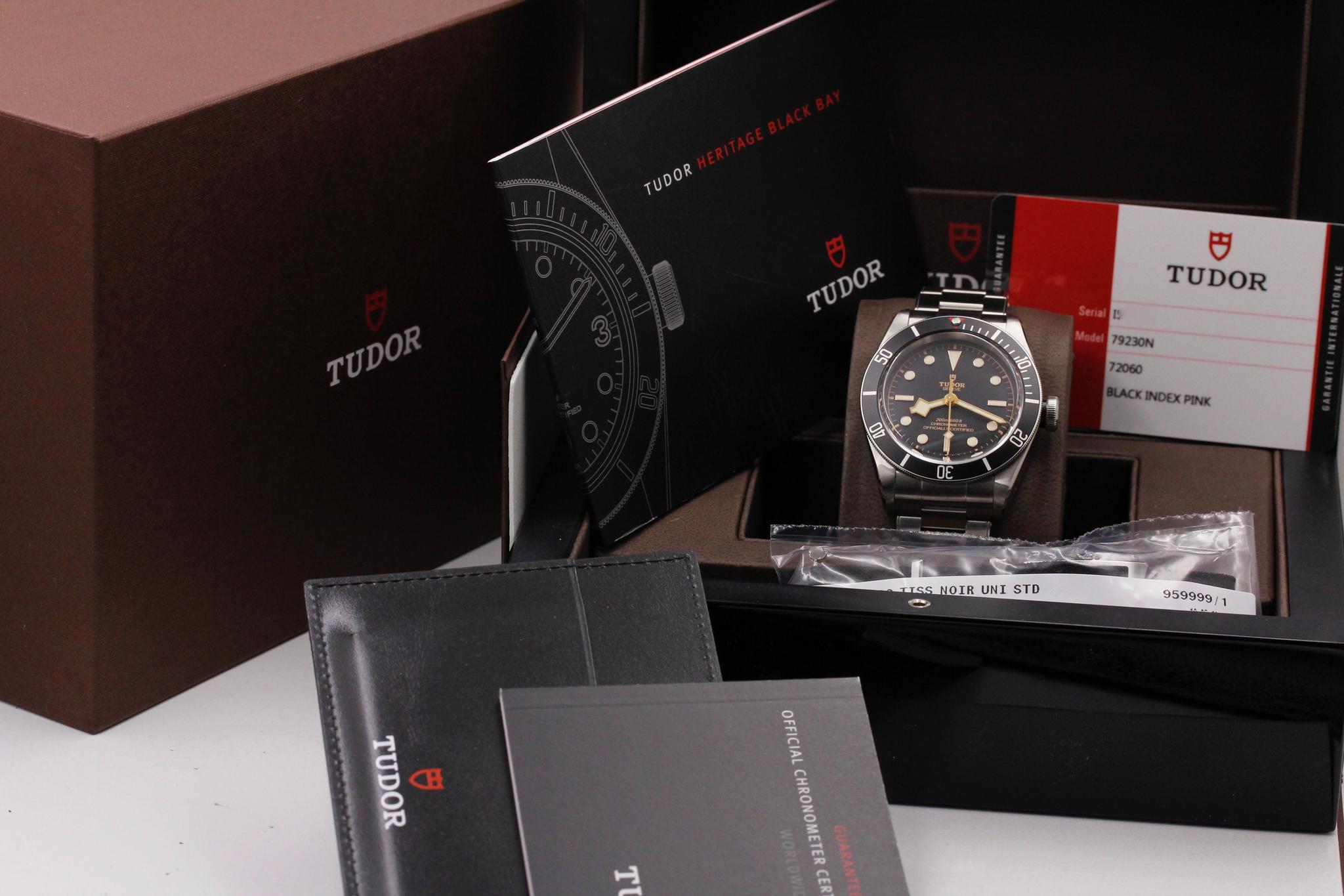 Watch Image 11