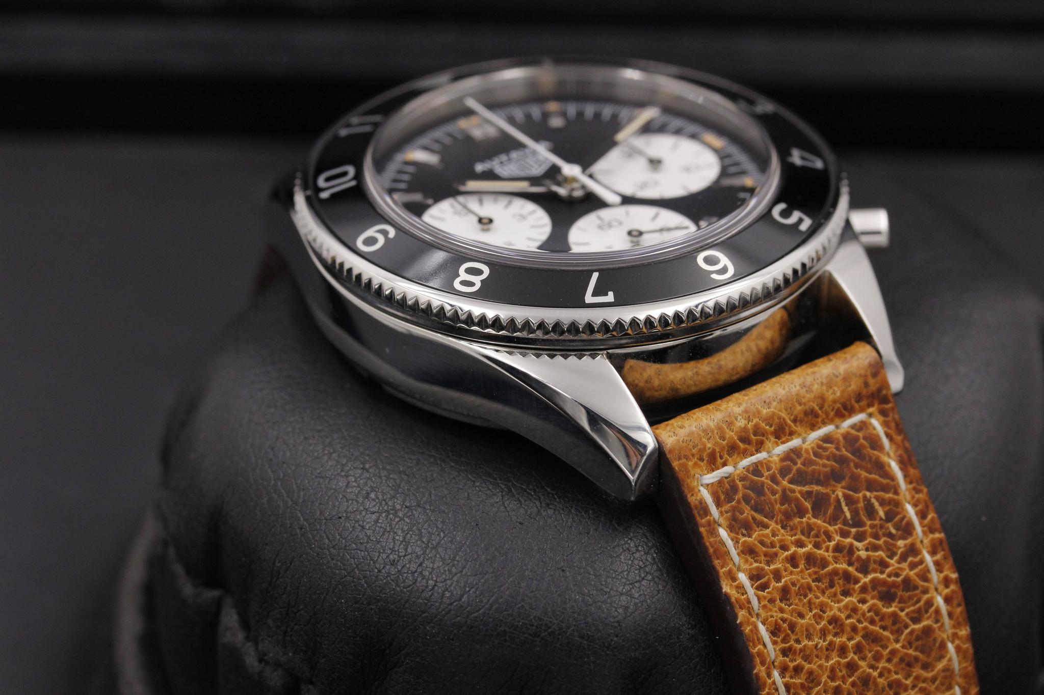 Watch Image 6