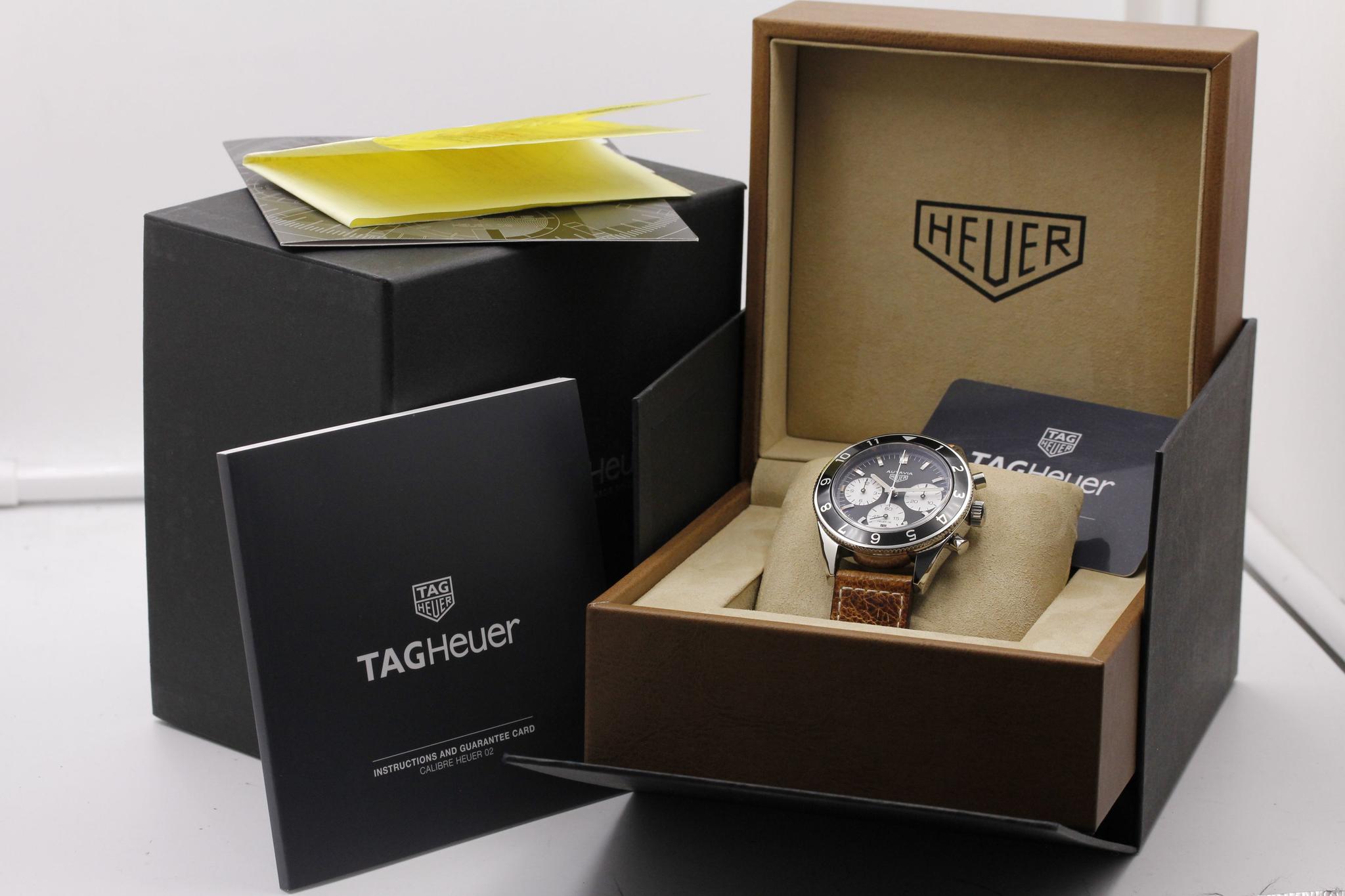 Watch Image 10