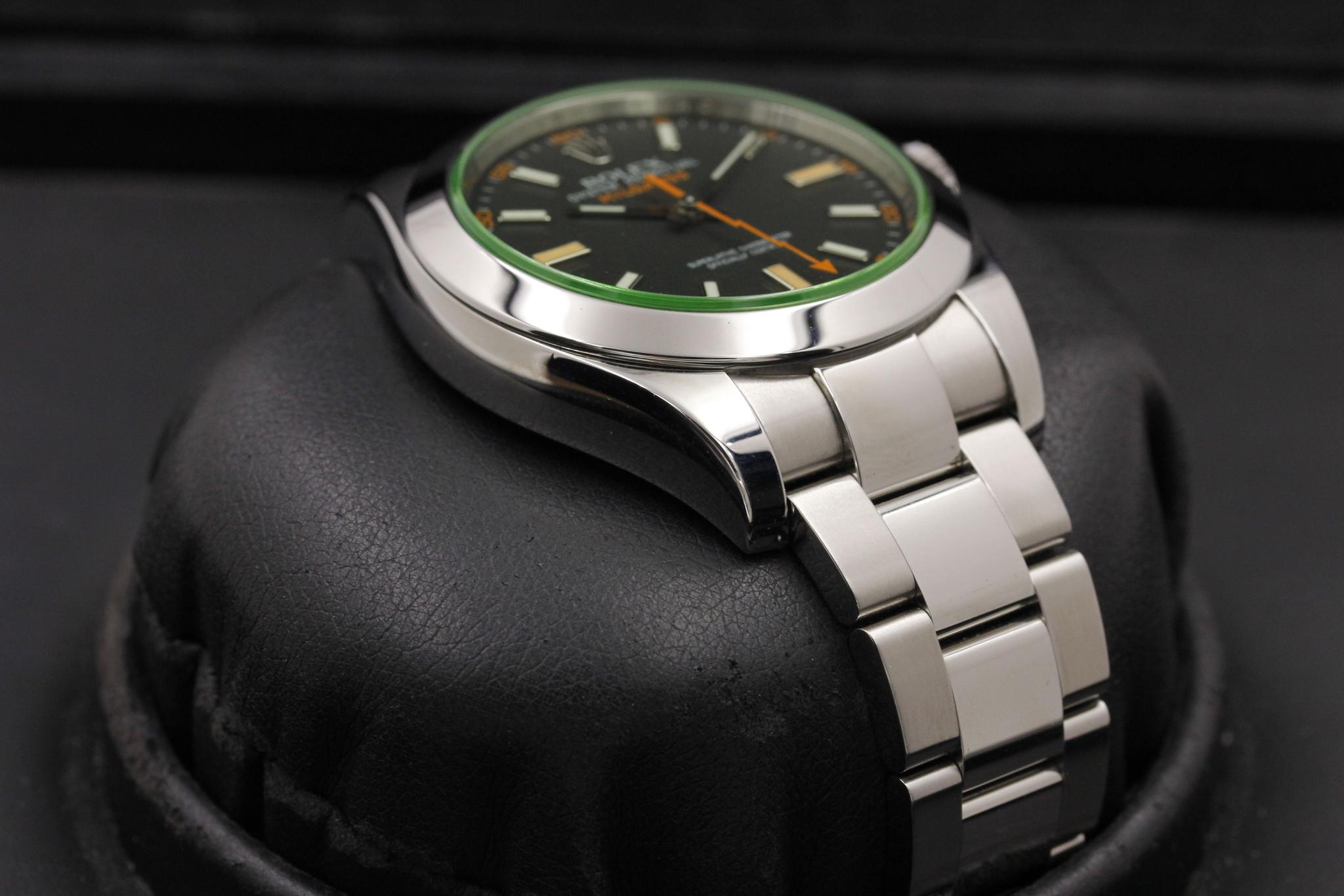 Watch Image 6