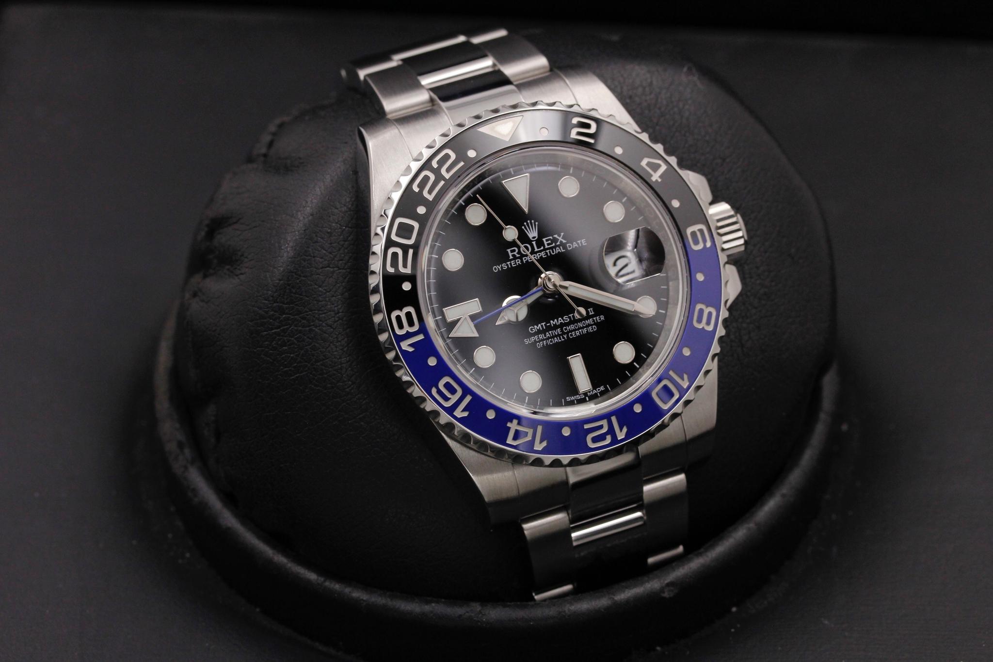 Watch Image 10