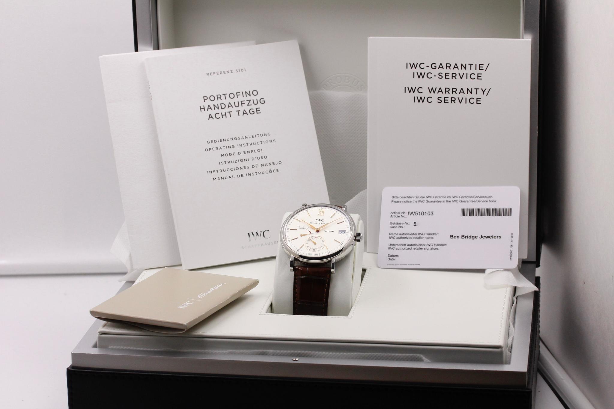 Watch Image 11