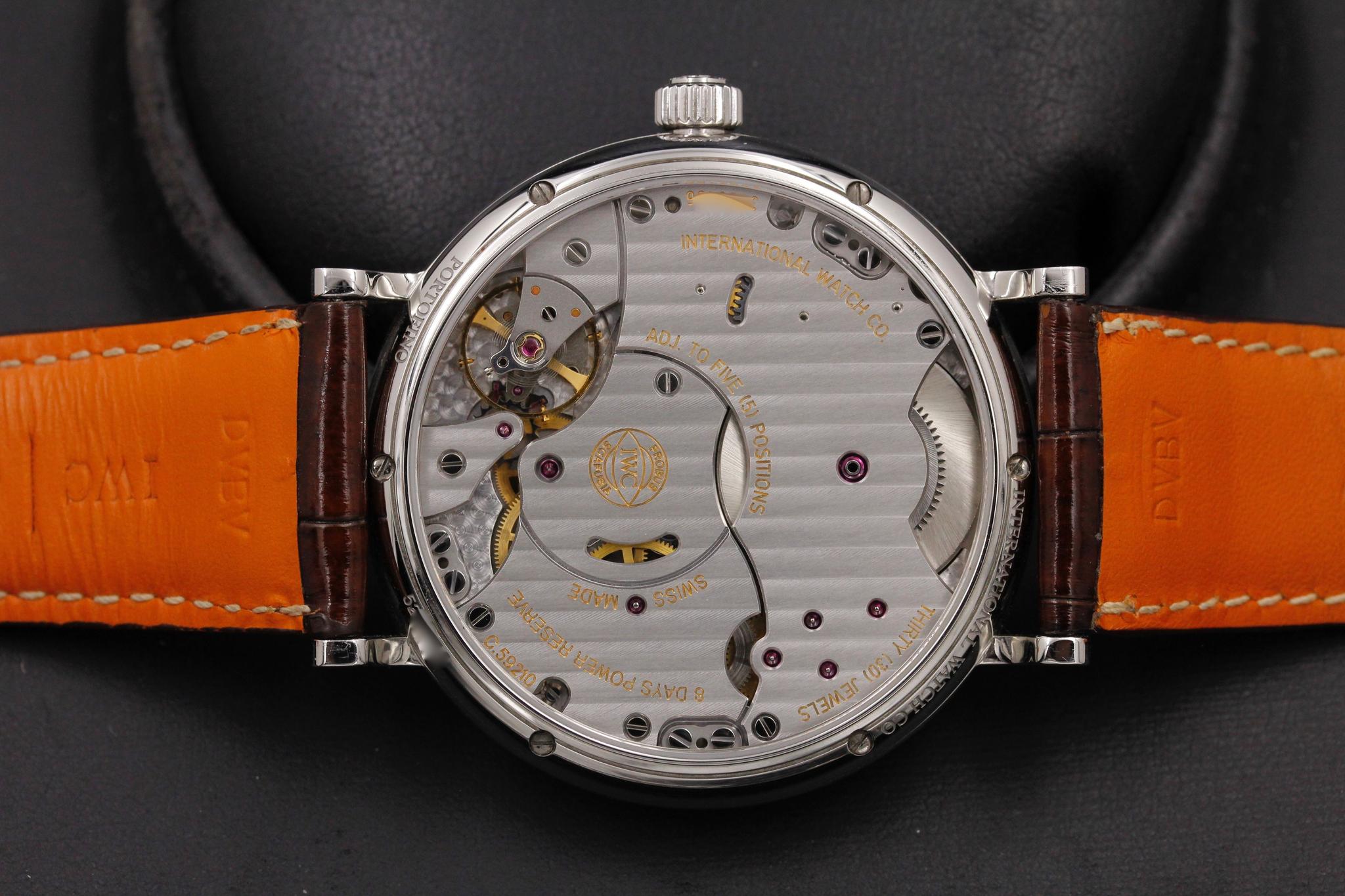Watch Image 7
