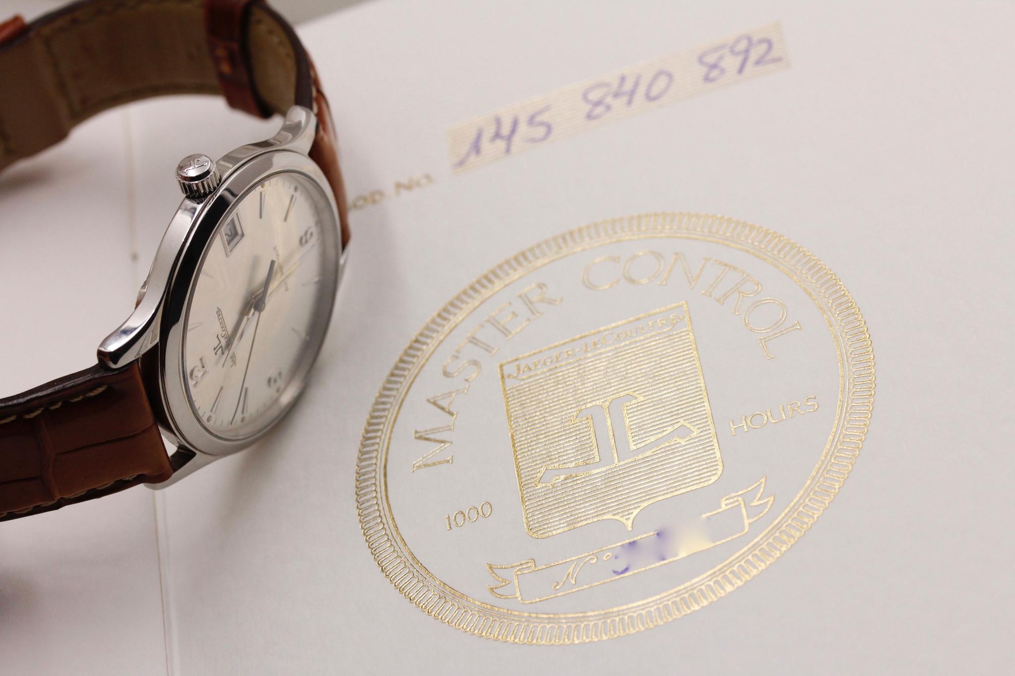 Watch Image 11