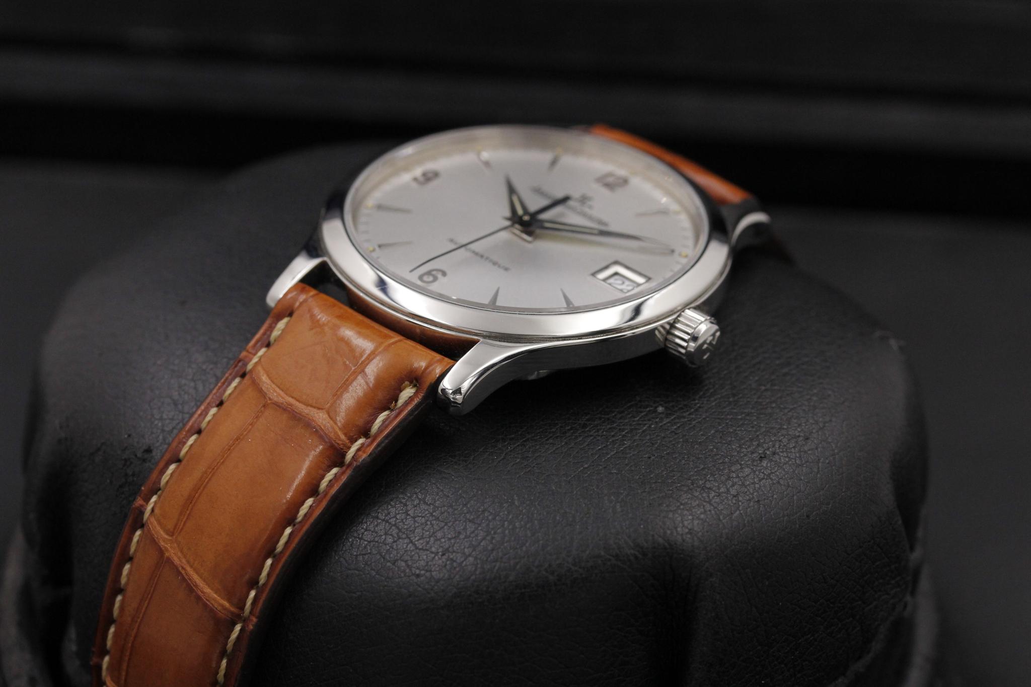 Watch Image 2