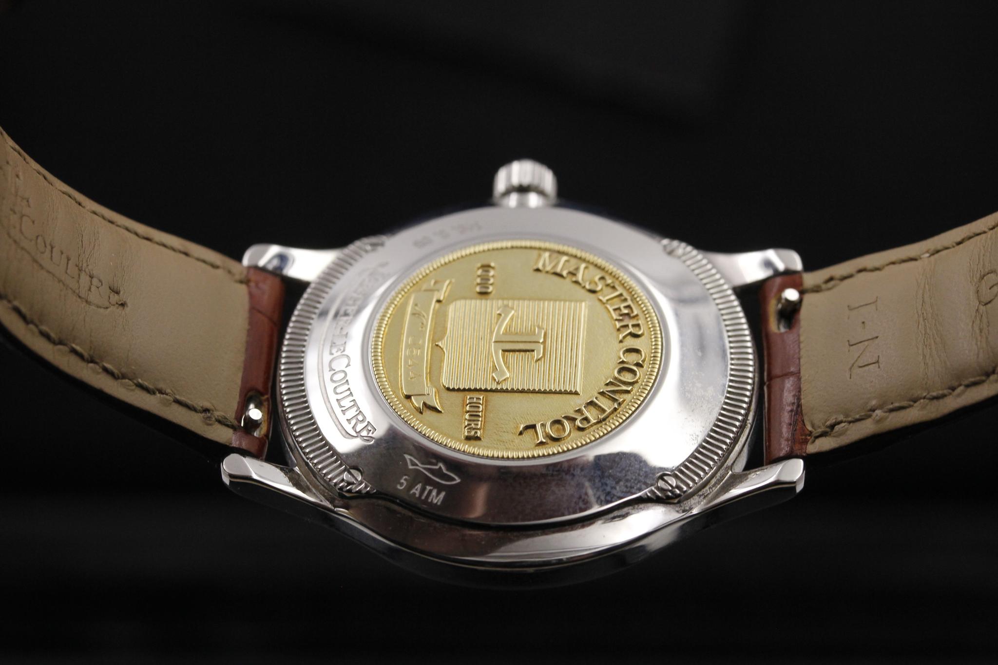 Watch Image 7
