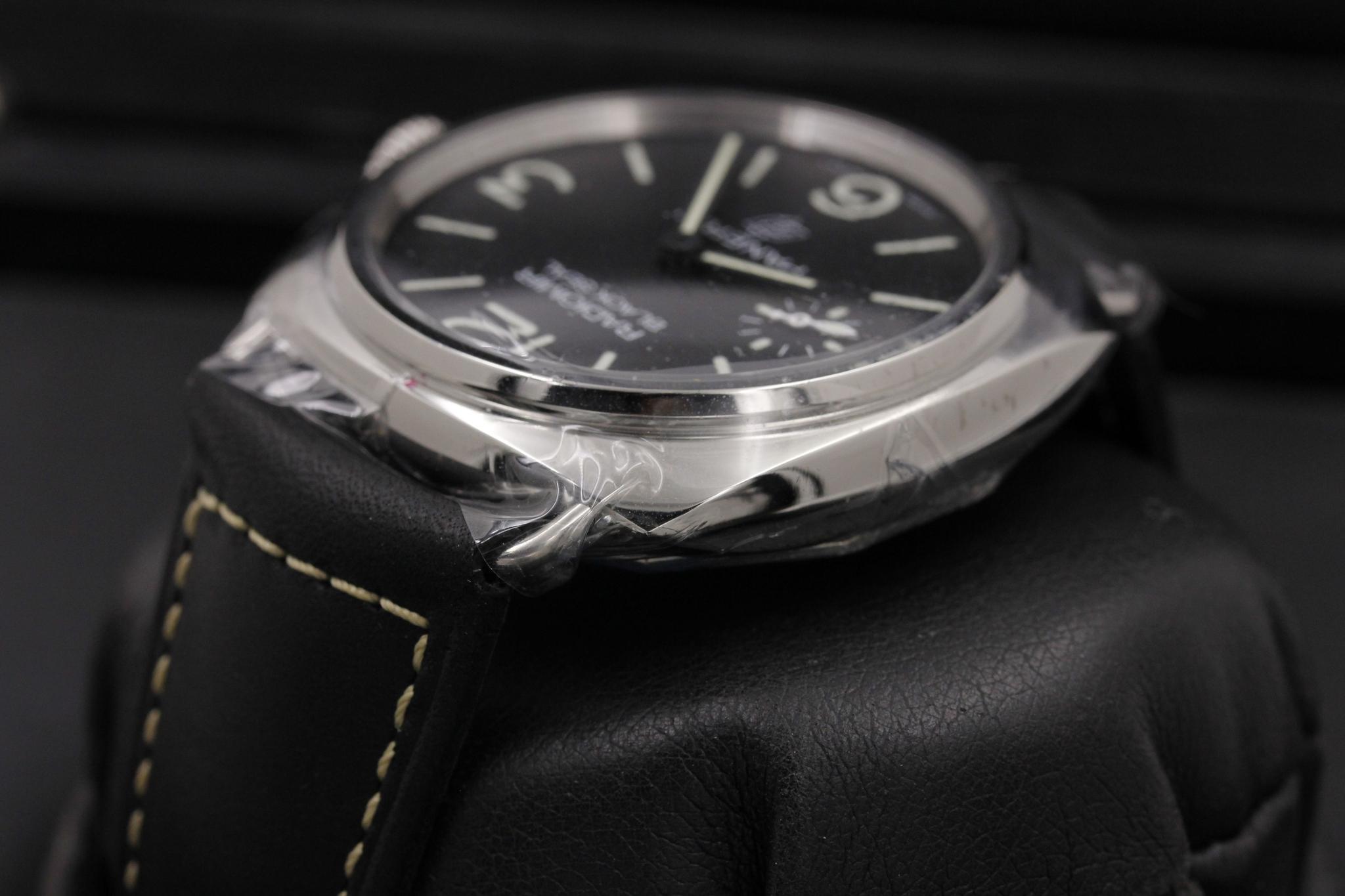 Watch Image 5