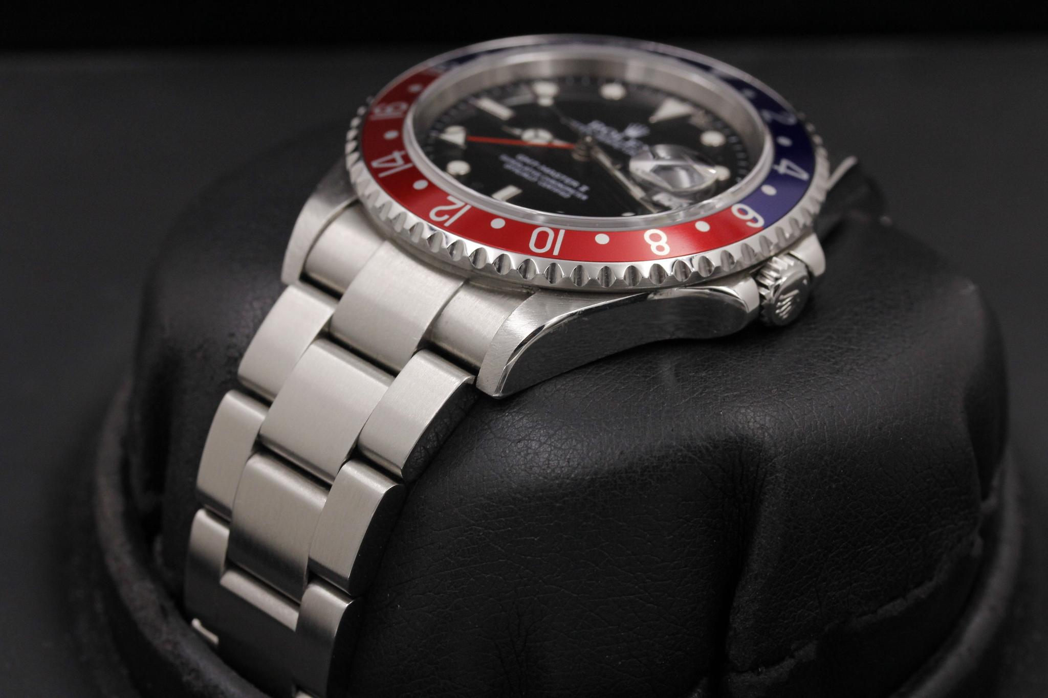 Watch Image 2