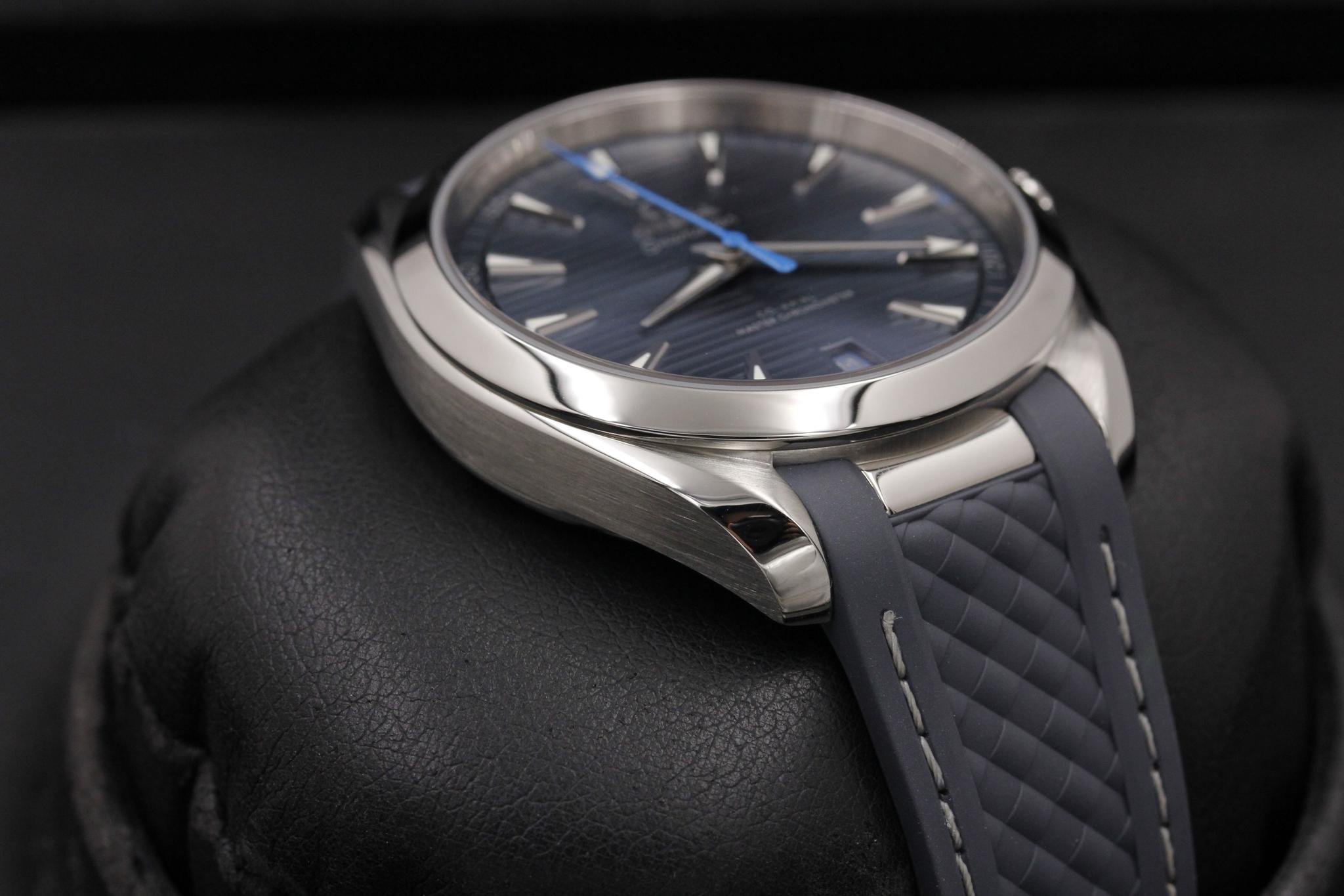 Watch Image 6
