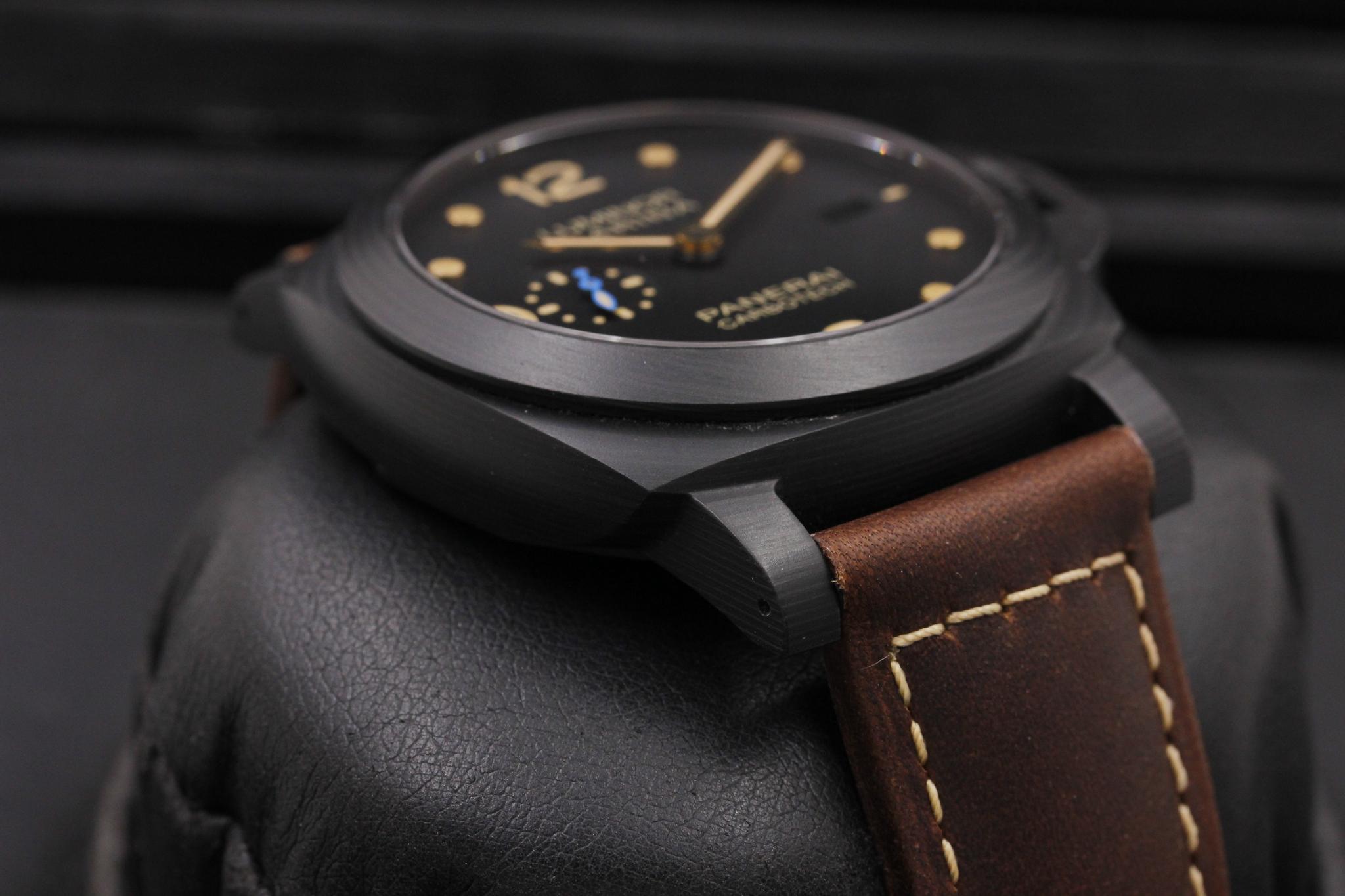 Watch Image 6