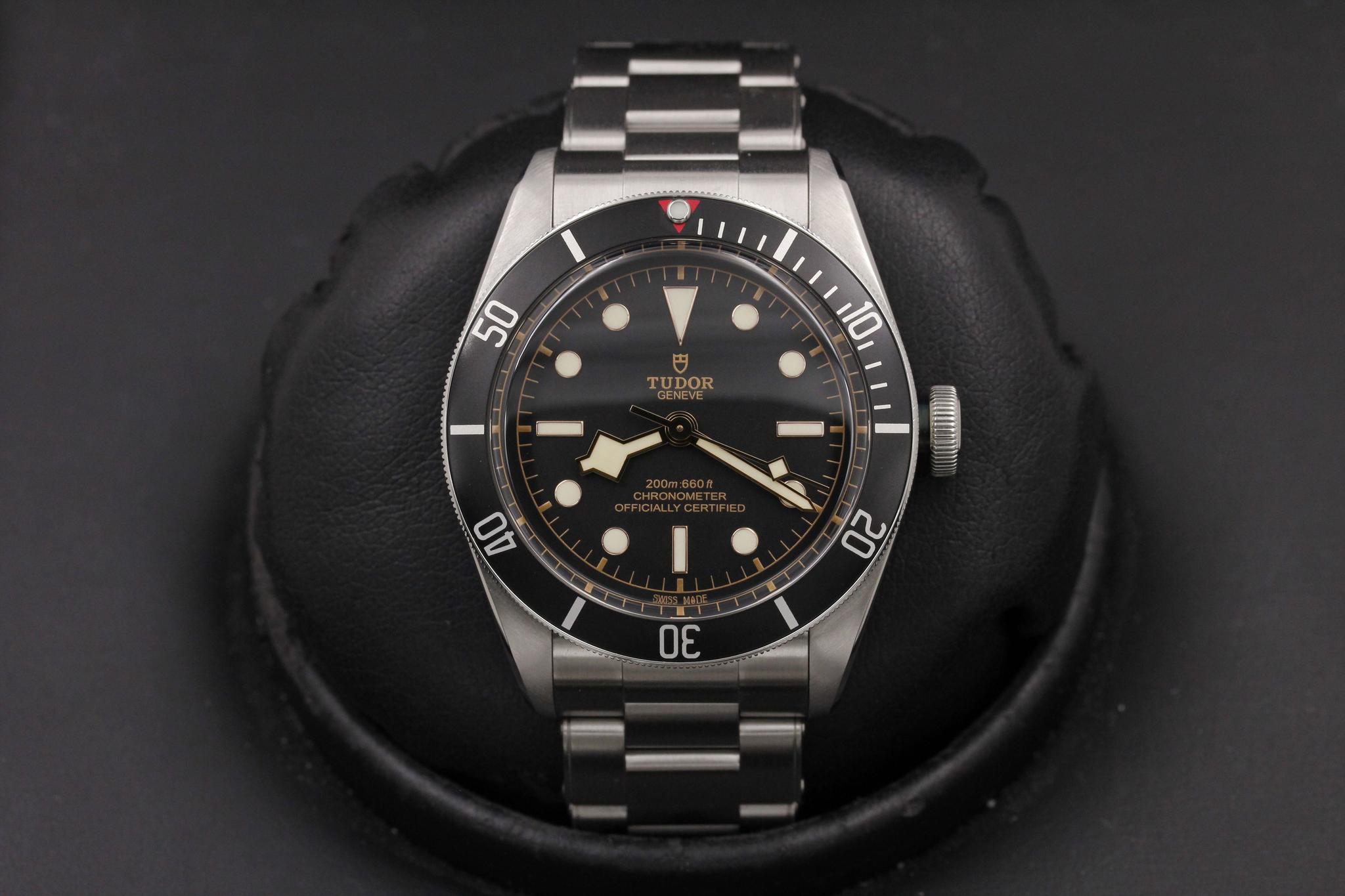 Watch Image 1
