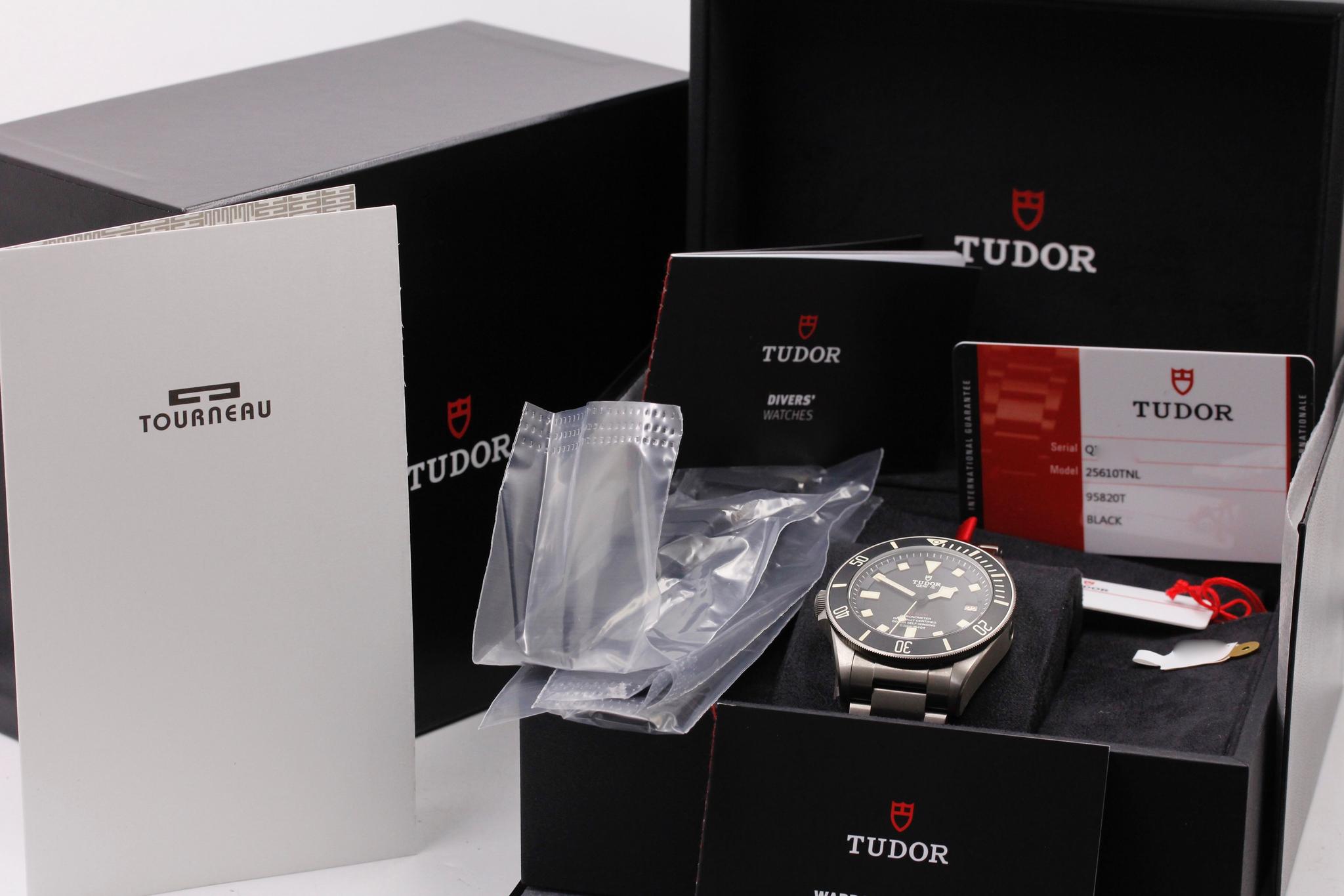 Watch Image 12