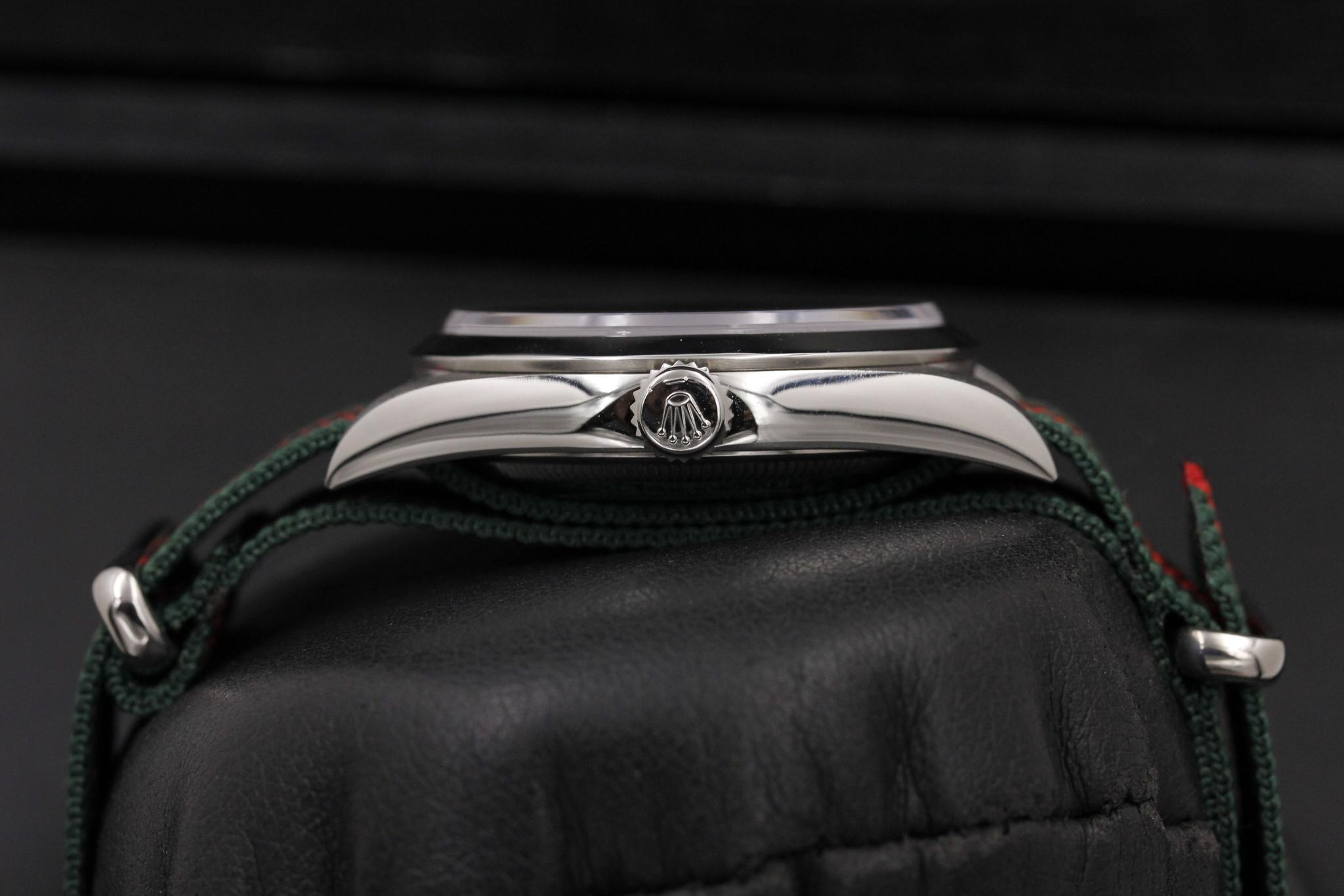 Watch Image 3