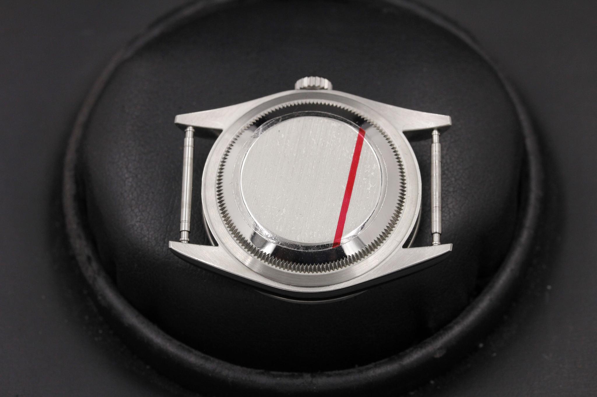 Watch Image 7
