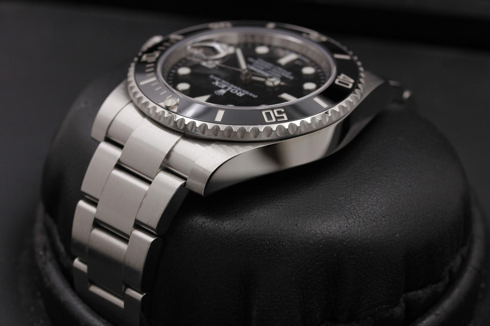 Watch Image 6