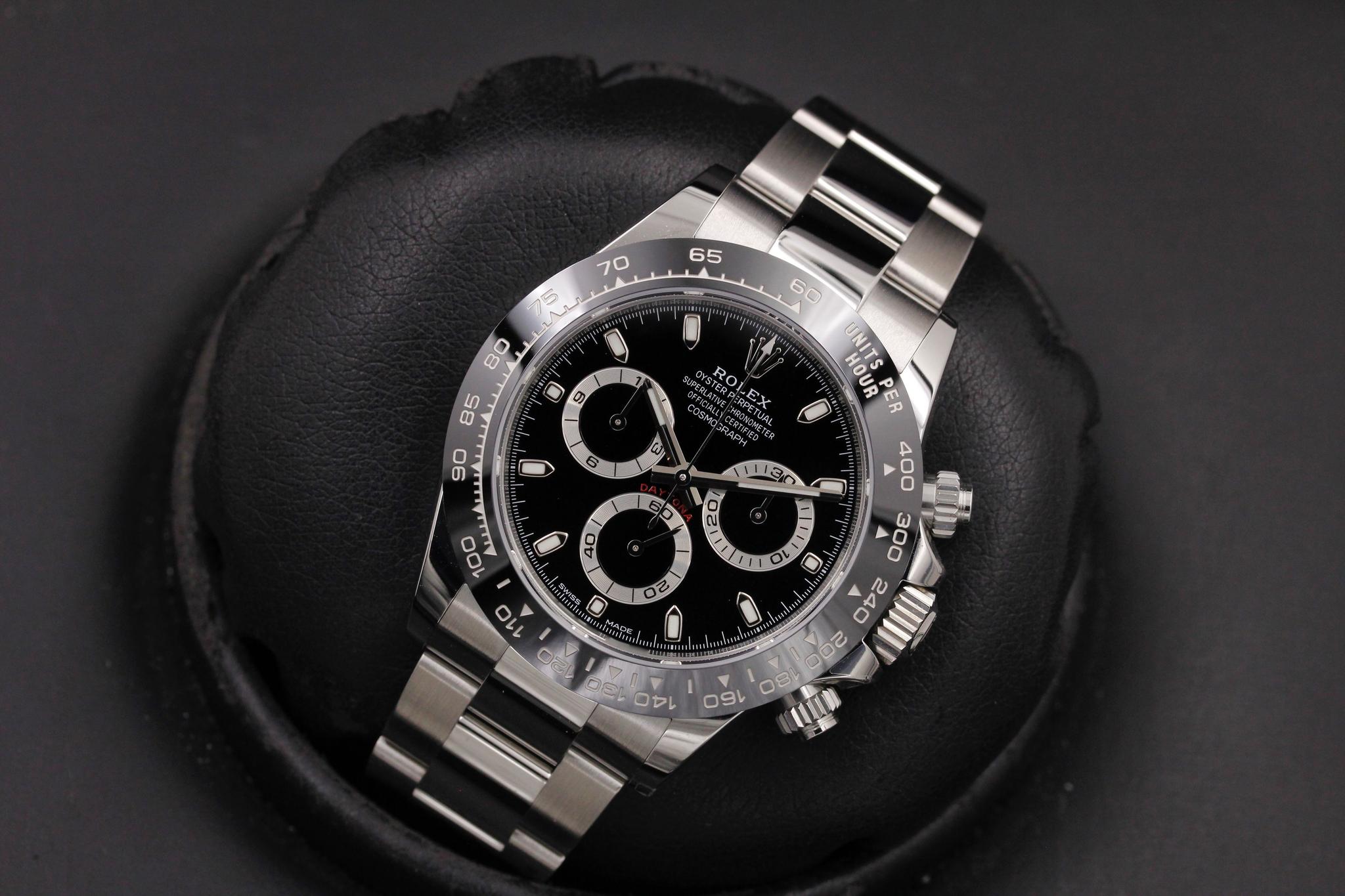 Watch Image 8