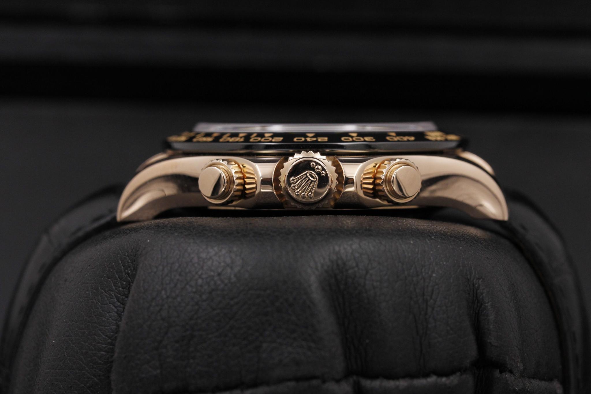 Watch Image 3
