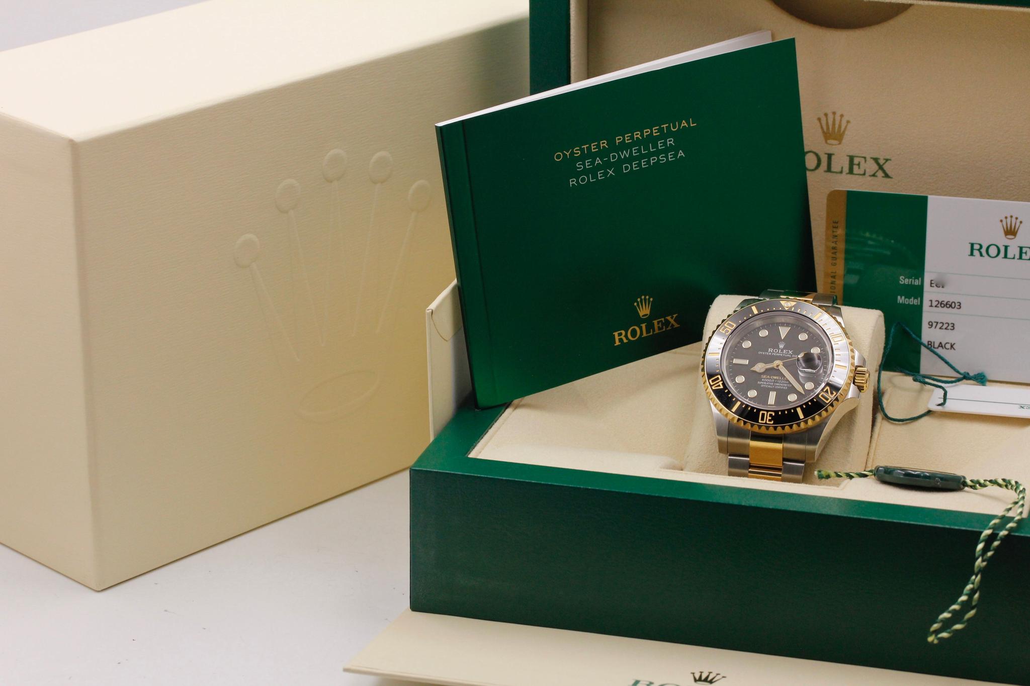 Watch Image 11