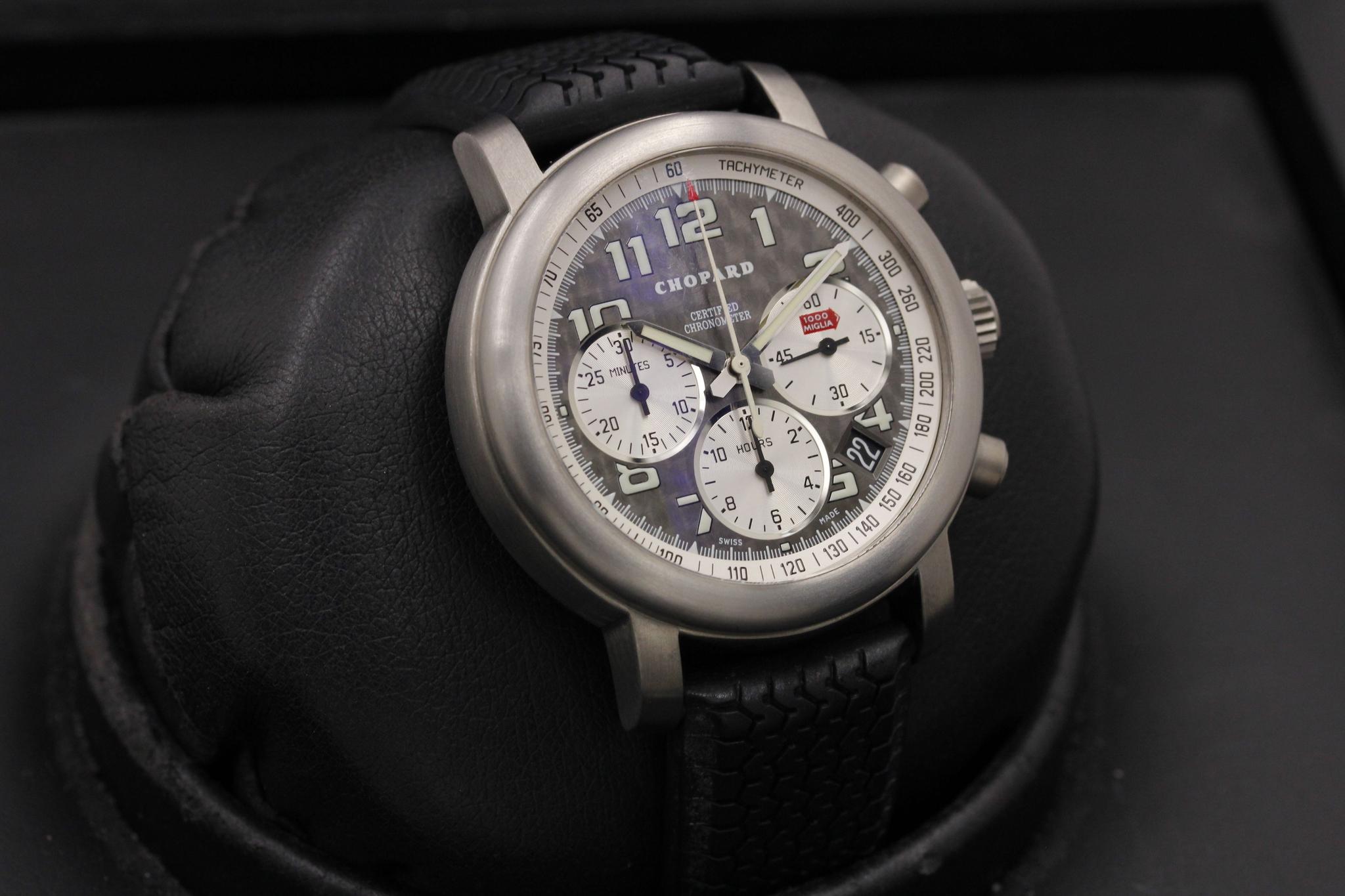 Watch Image 10