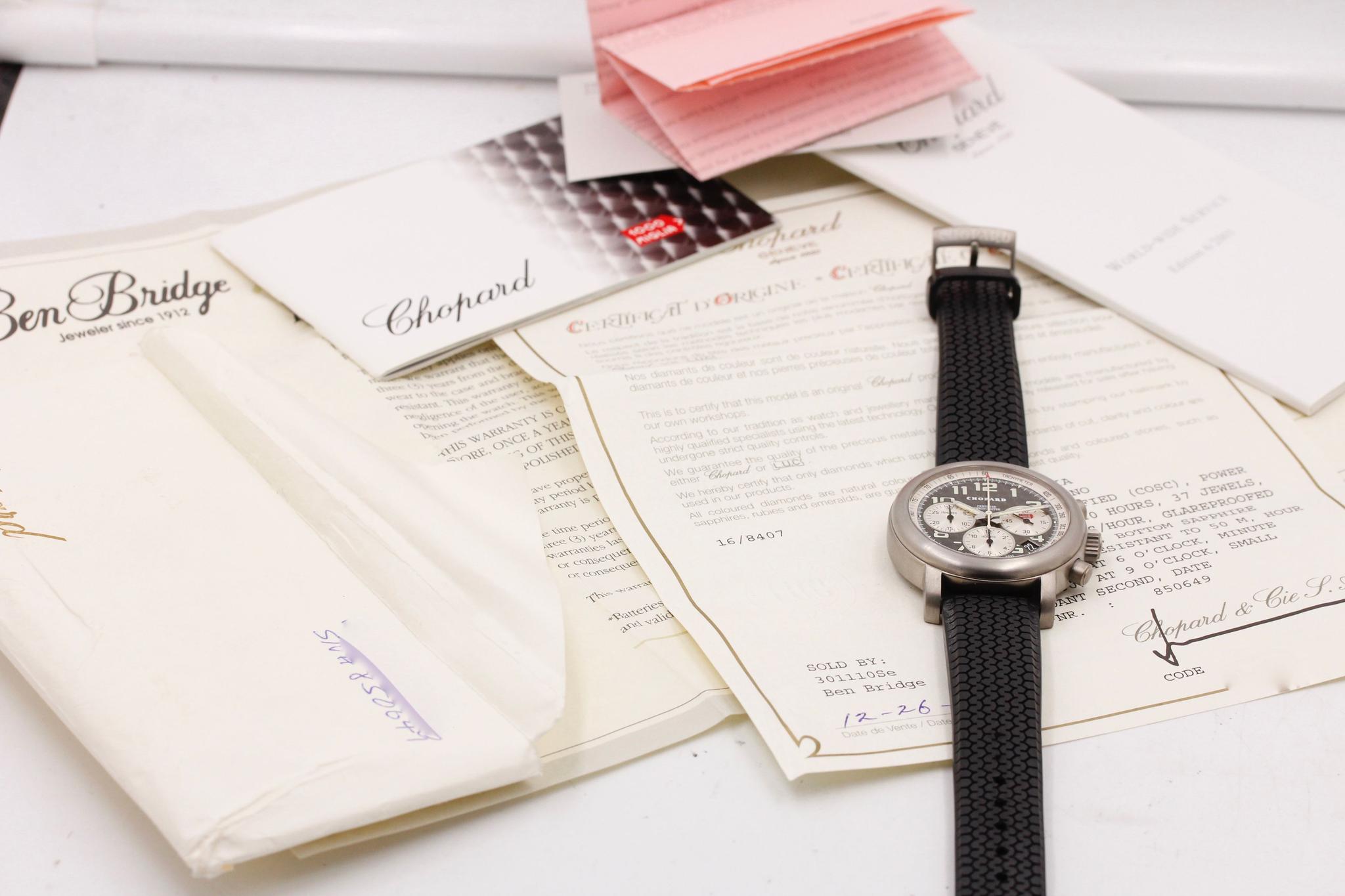 Watch Image 11