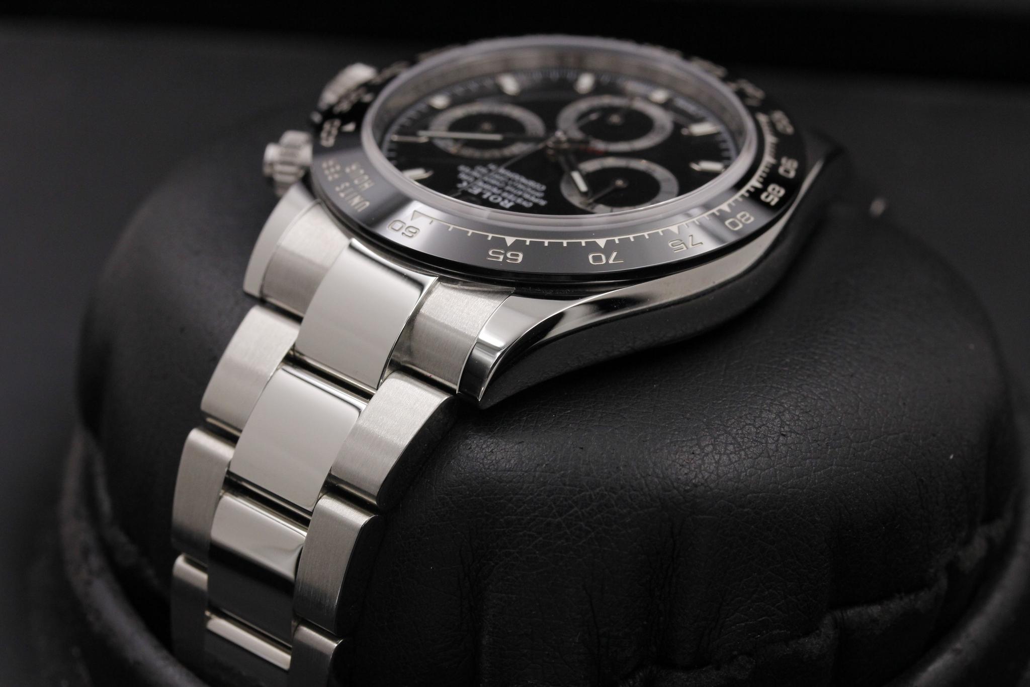 Watch Image 5