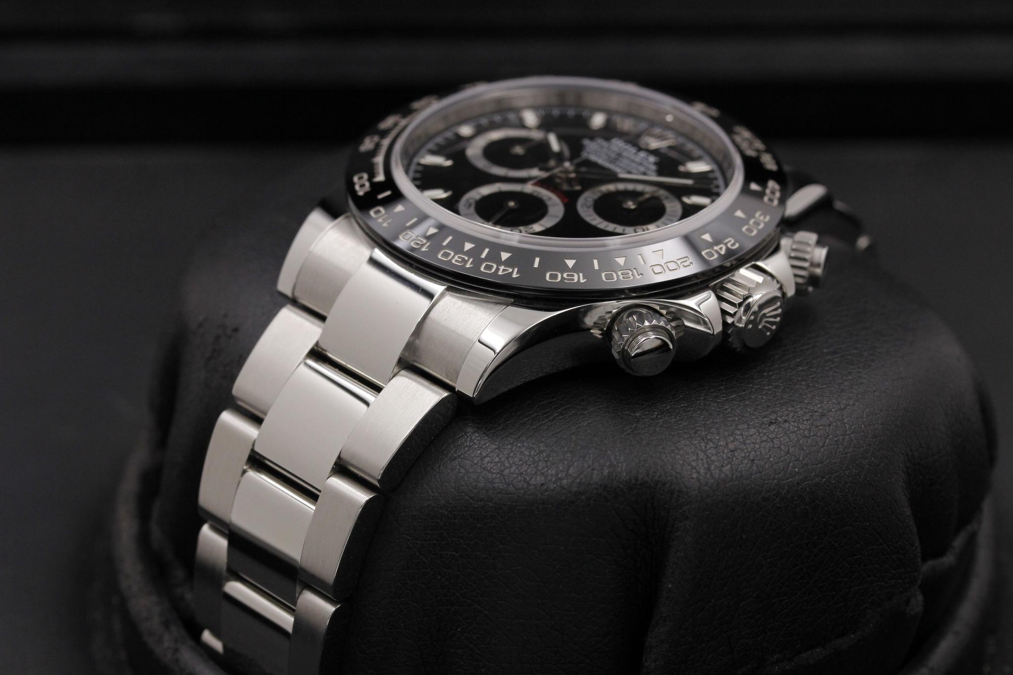 Watch Image 2