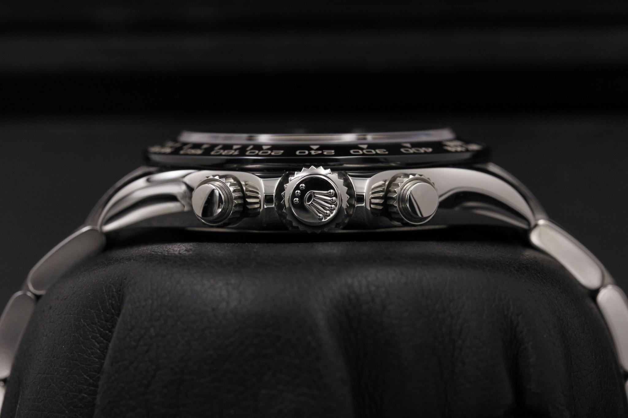 Watch Image 3