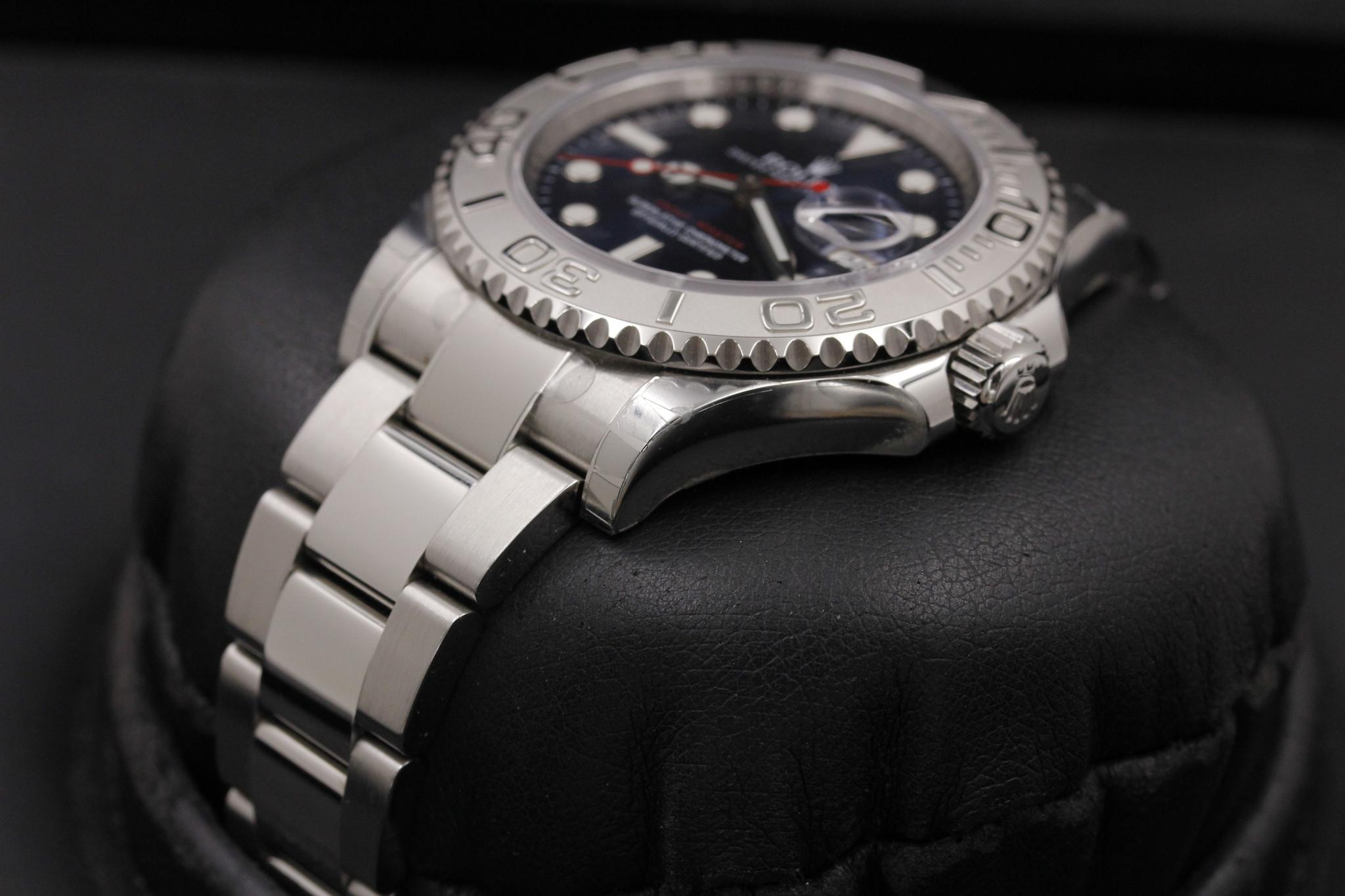 Watch Image 2