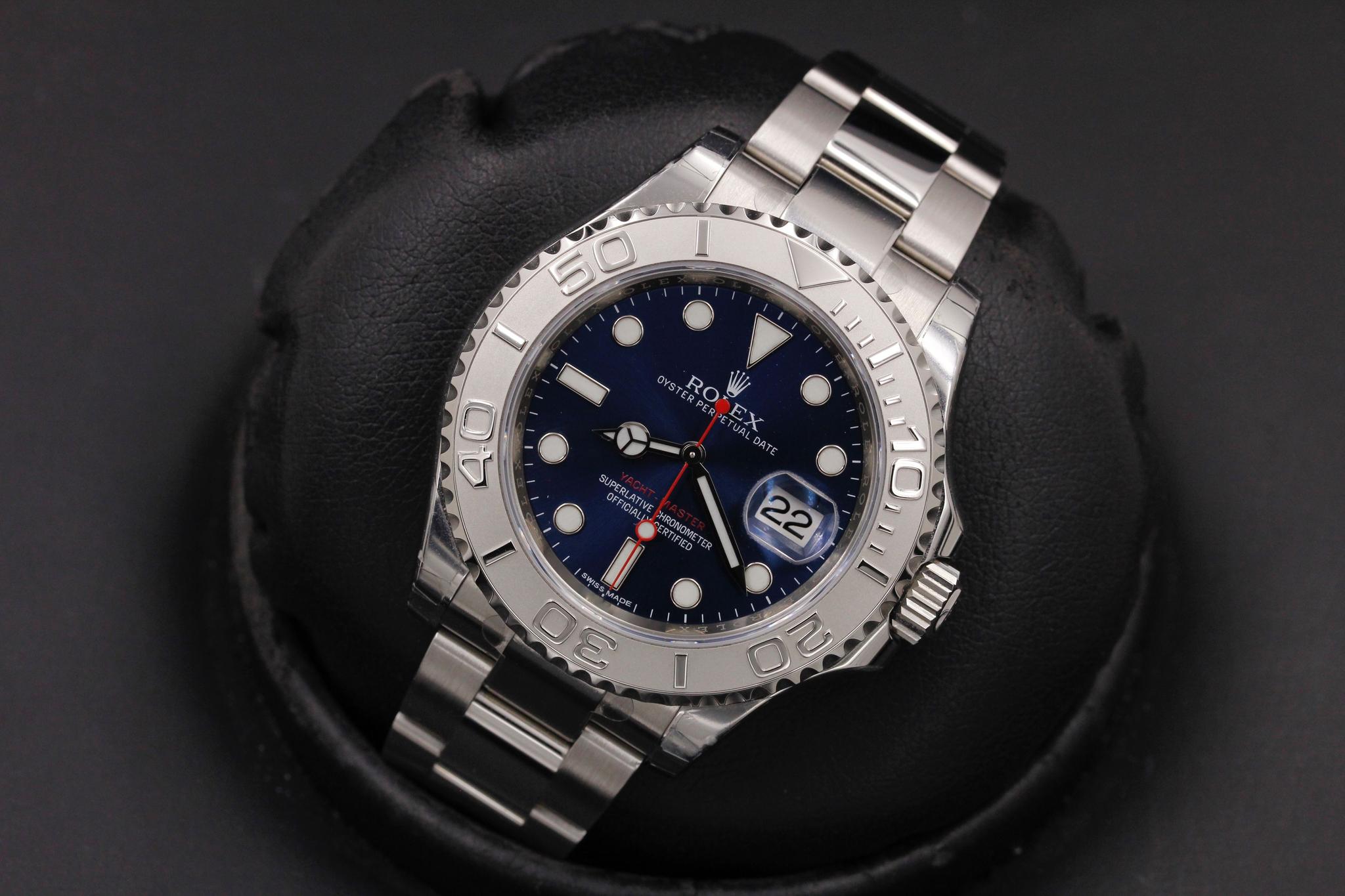 Watch Image 9