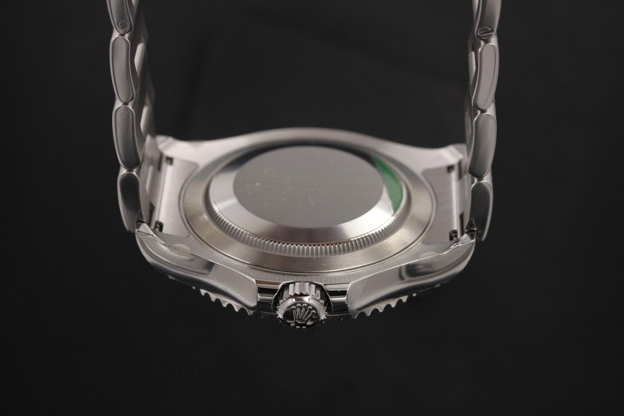 Watch Image 7