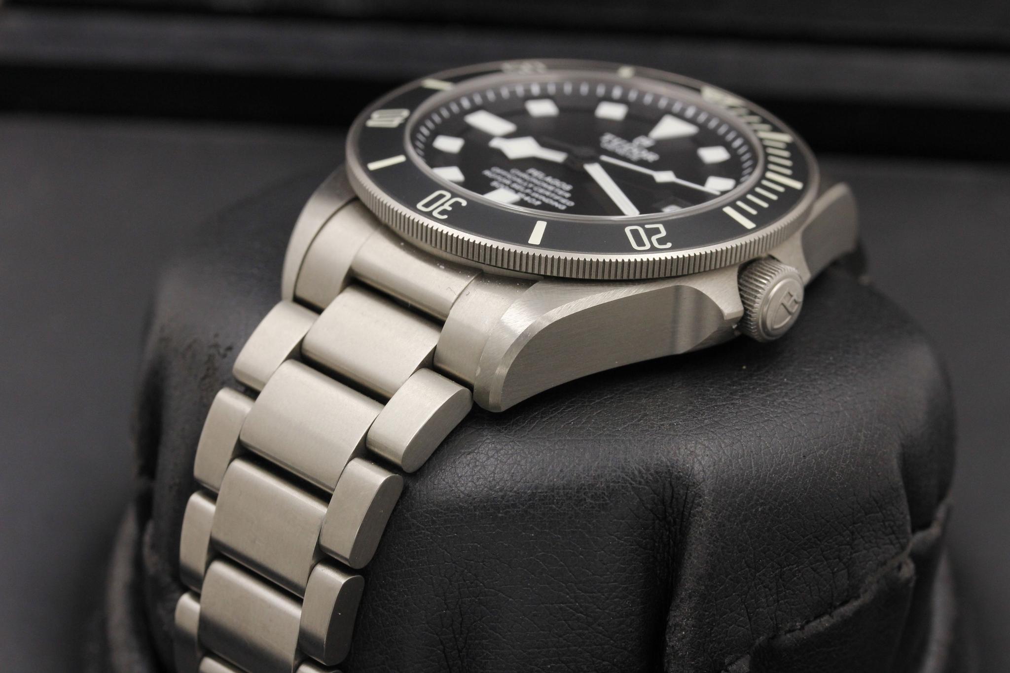Watch Image 2