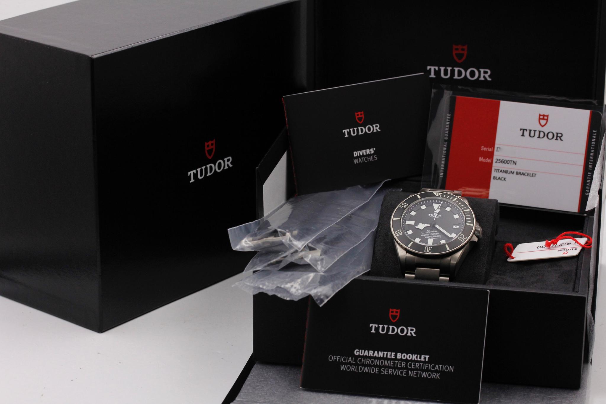 Watch Image 11