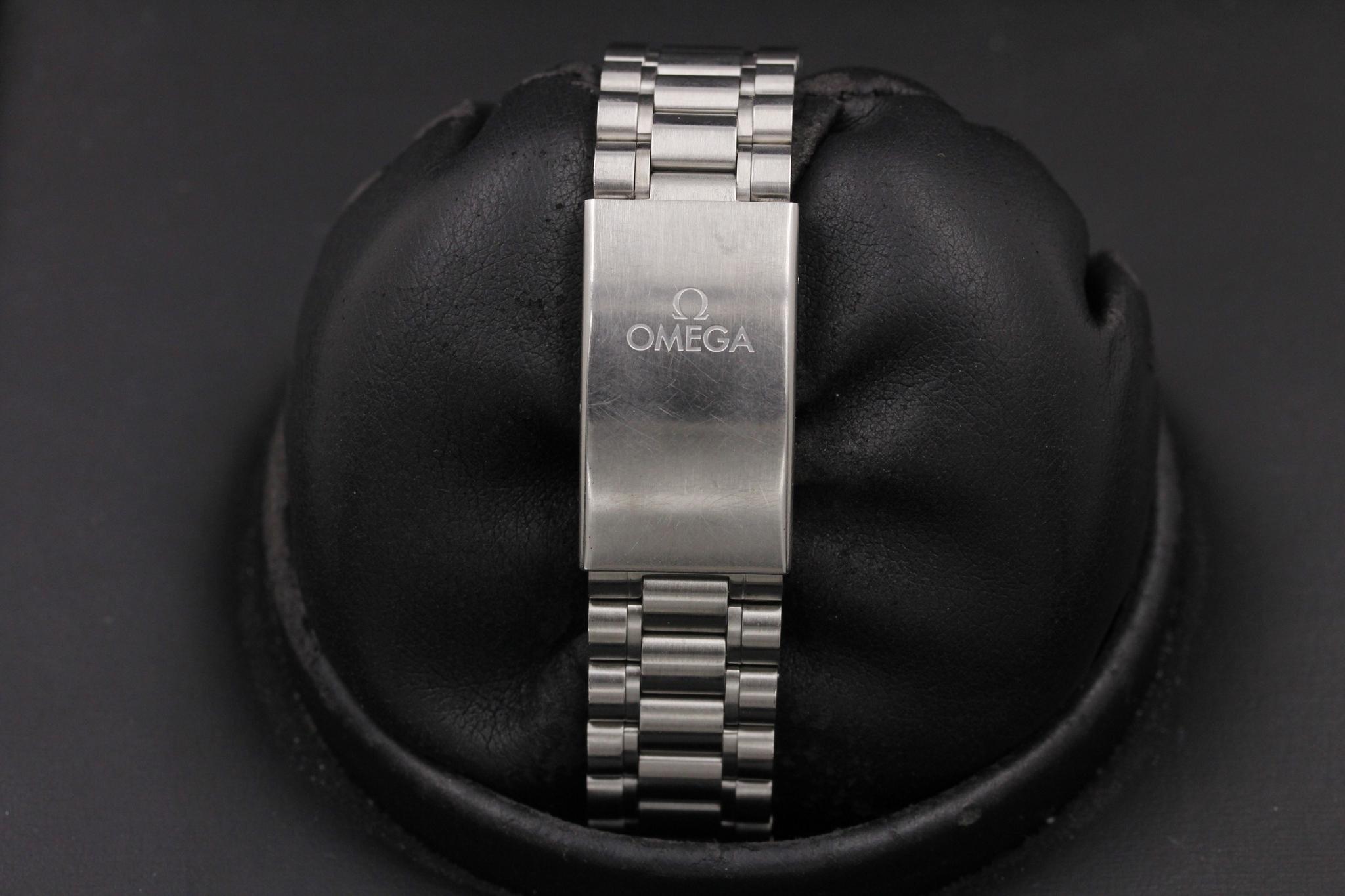 Watch Image 8
