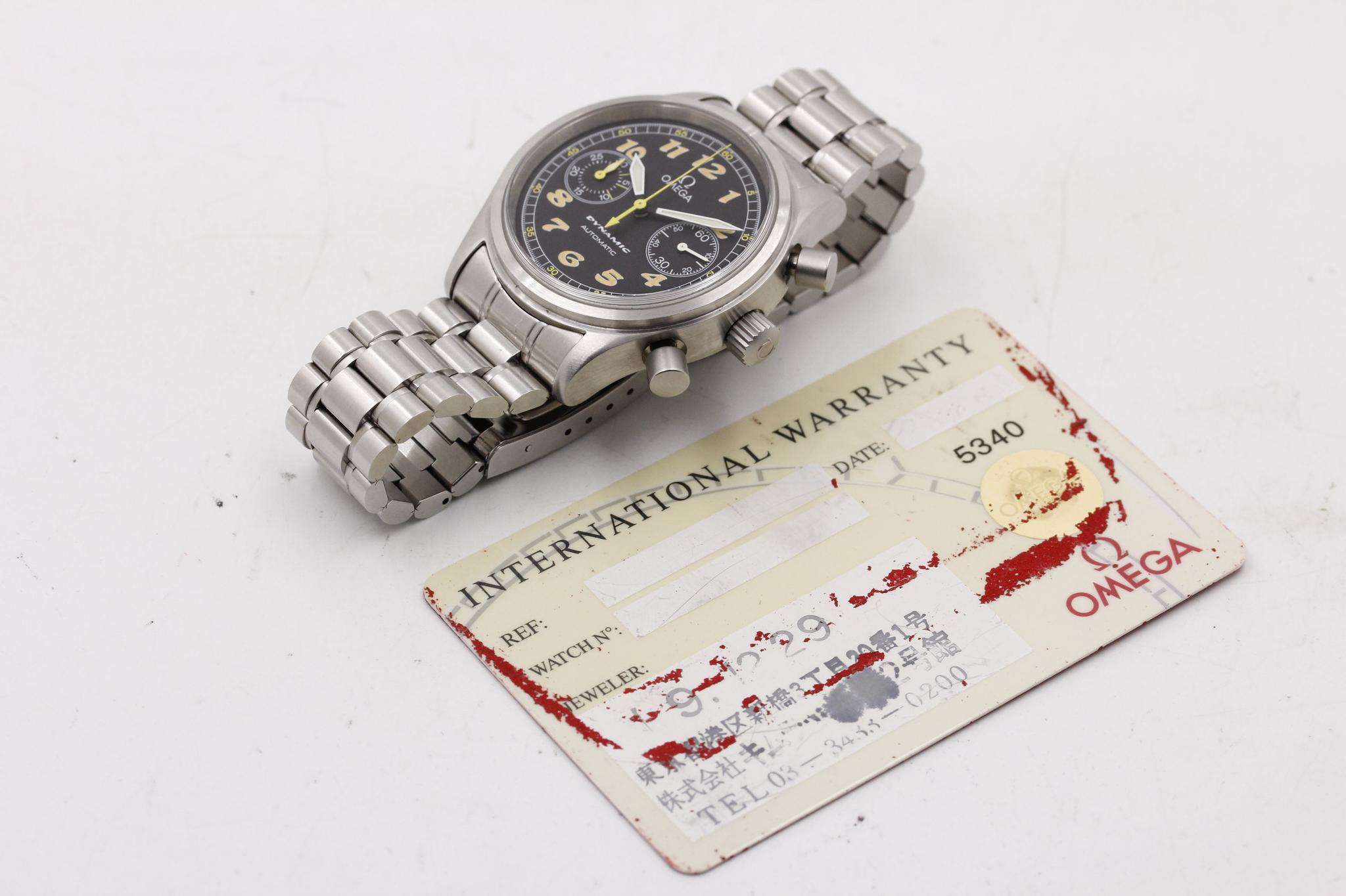 Watch Image 11