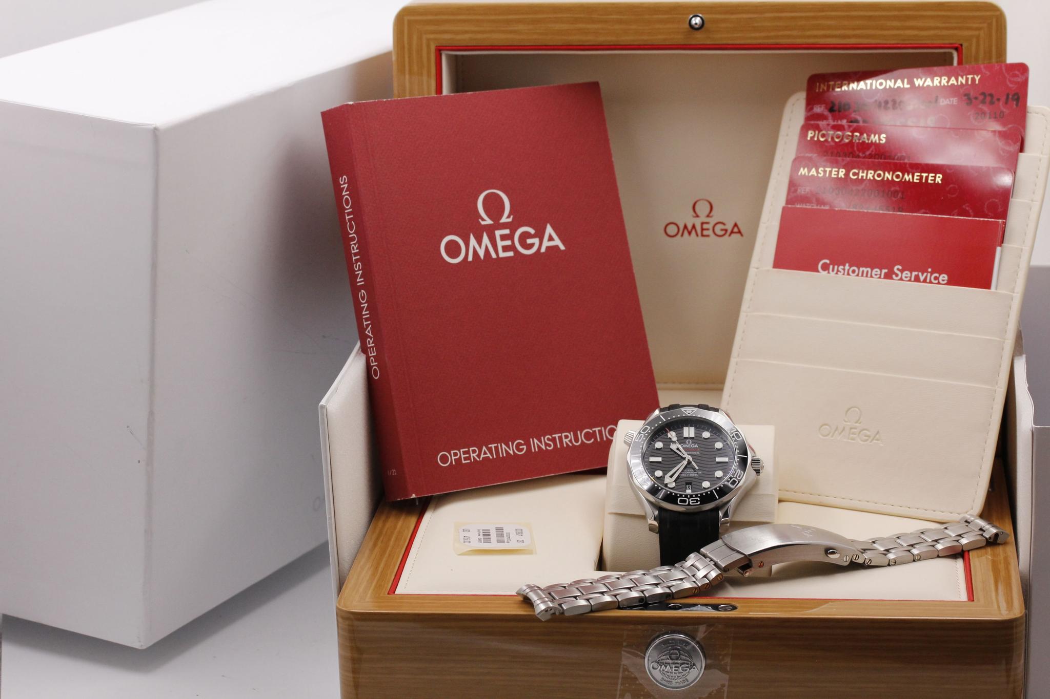 Watch Image 11
