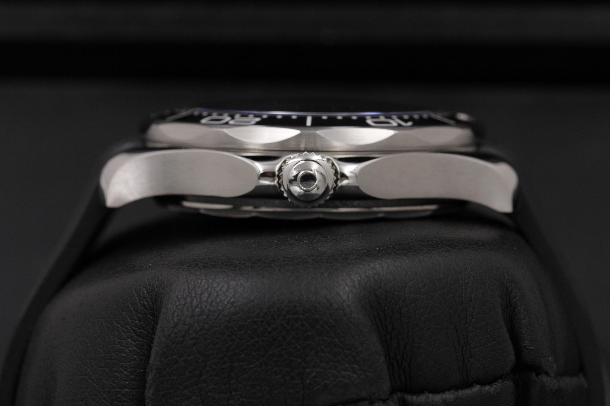 Watch Image 3