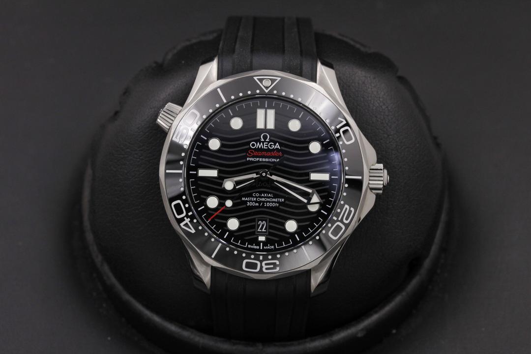 Omega Seamaster 300m 210.30.42.20.01.001