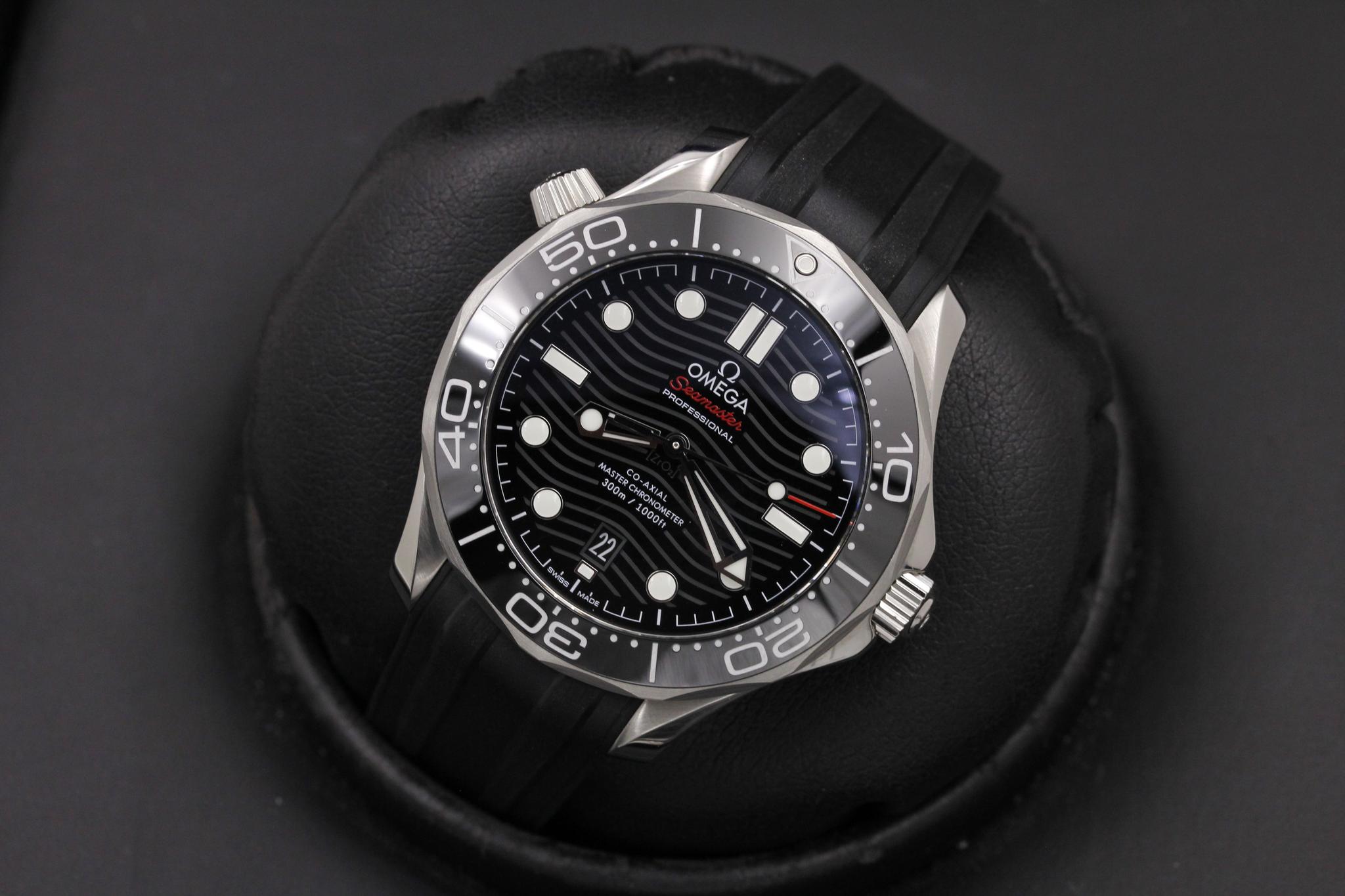 Watch Image 9