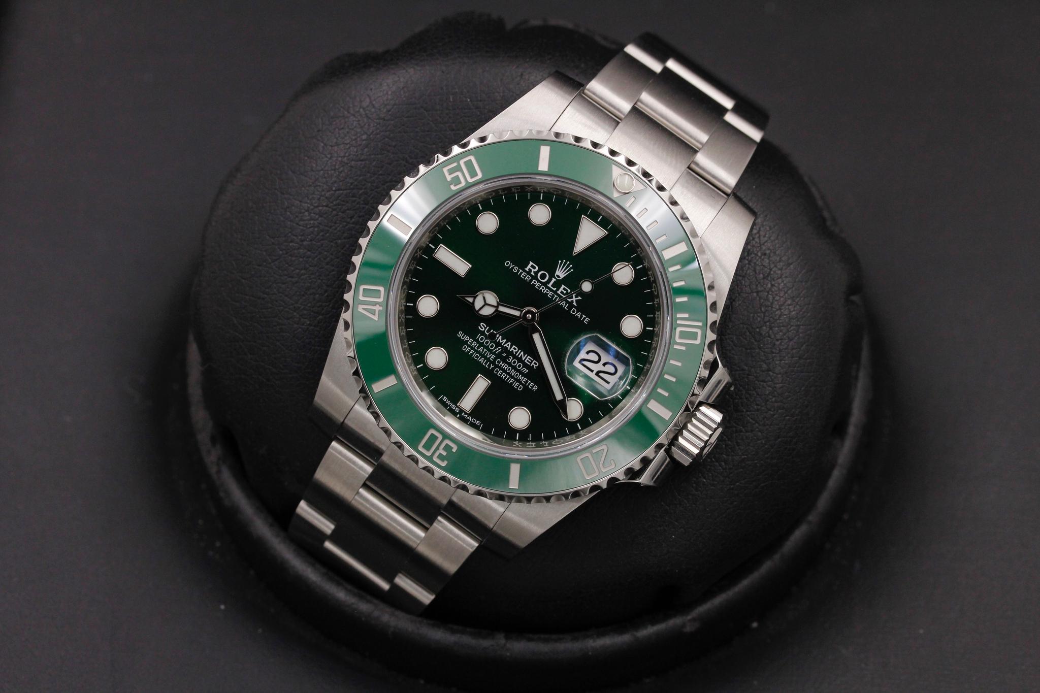 Watch Image 9