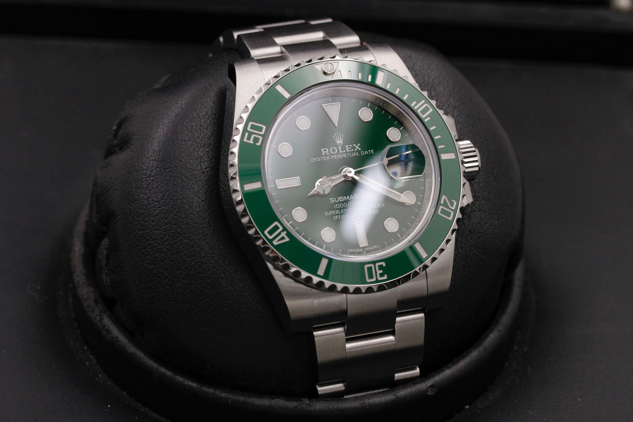 Watch Image 10
