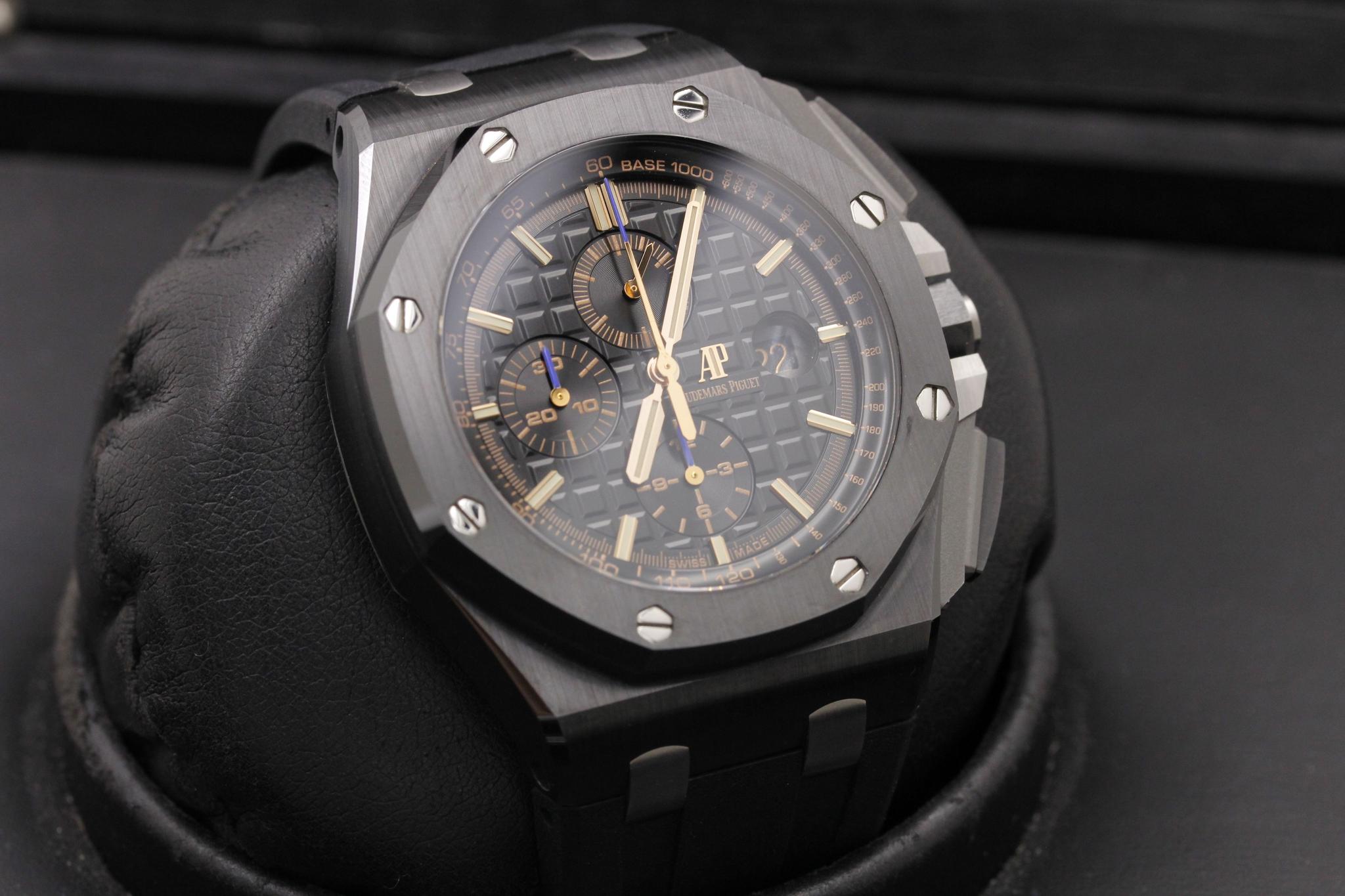 Watch Image 10