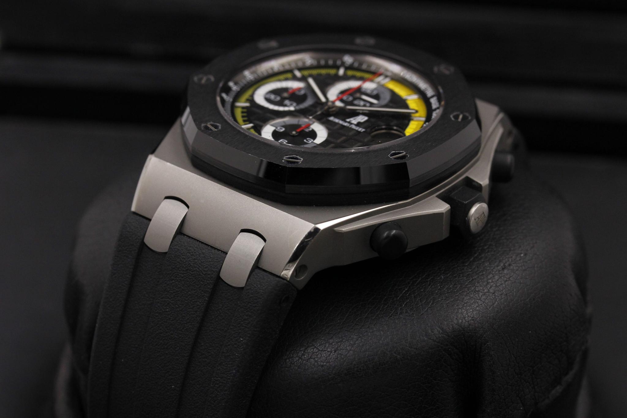 Watch Image 2