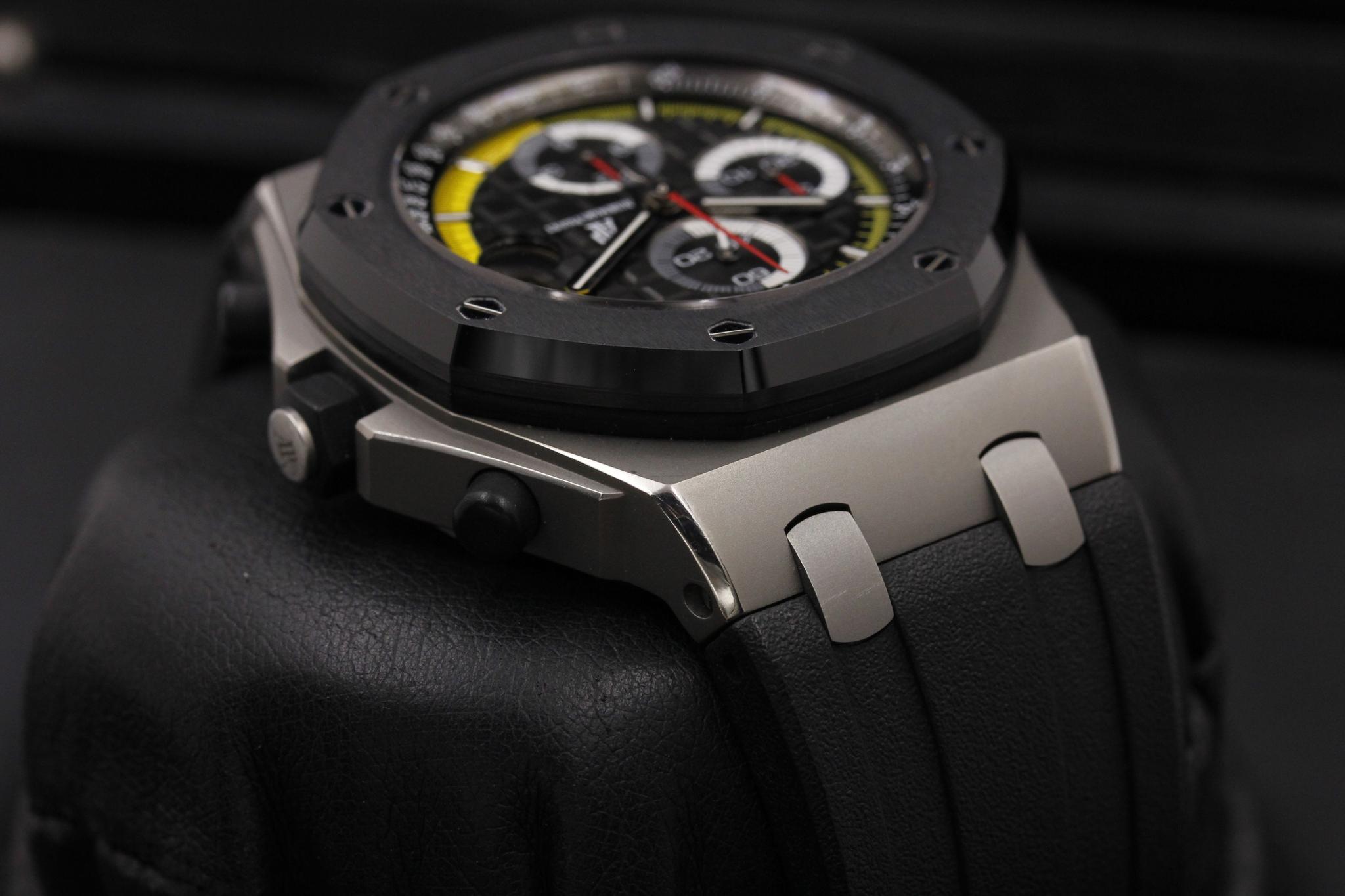 Watch Image 4