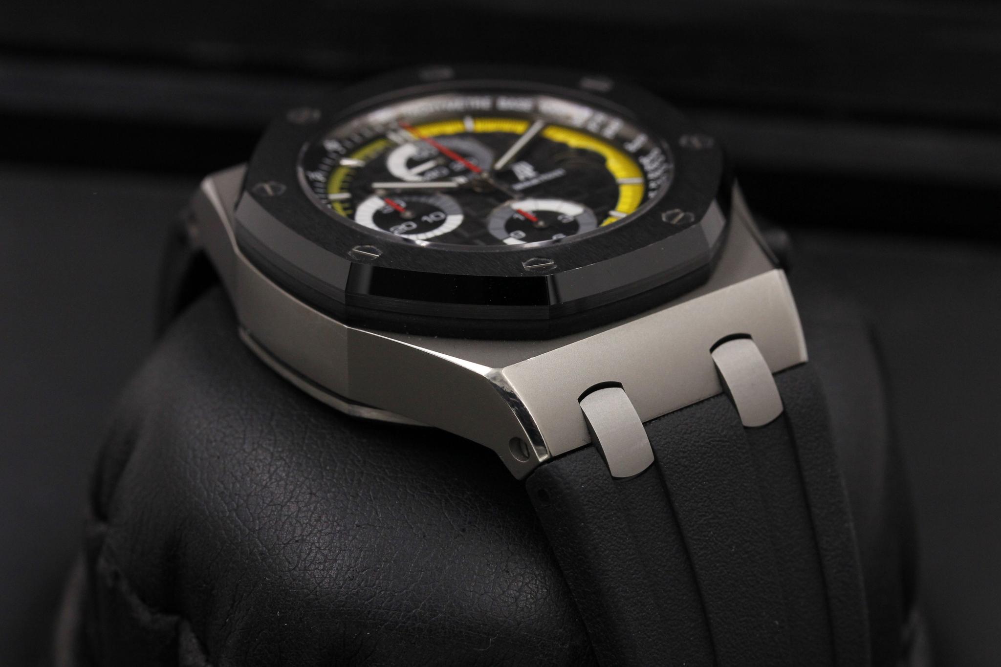 Watch Image 6