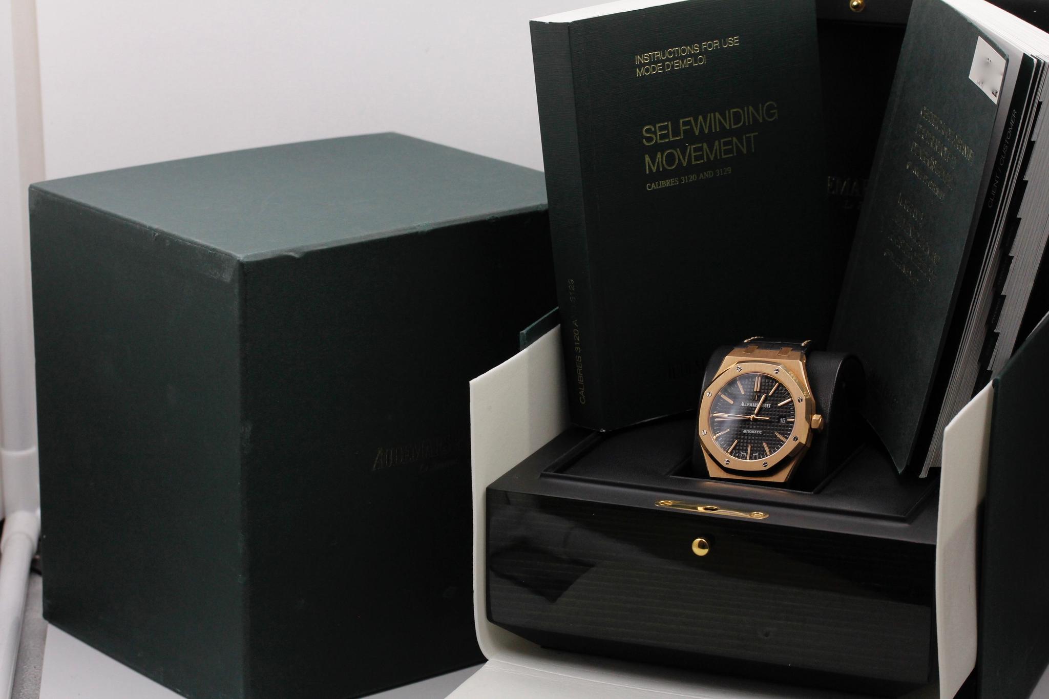 Watch Image 12