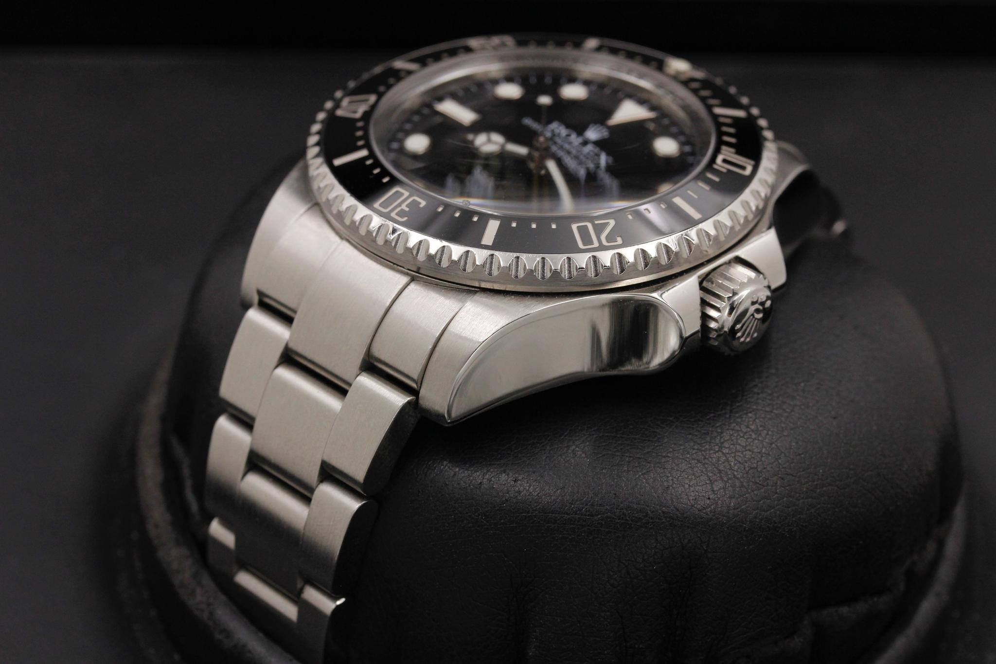 Watch Image 2