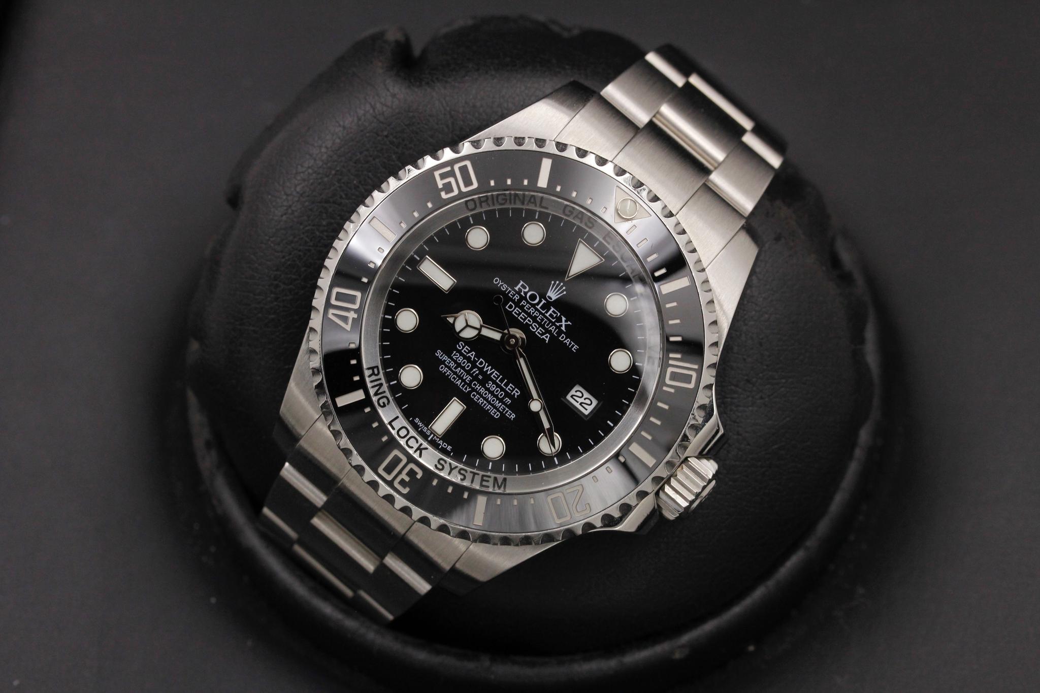 Watch Image 9